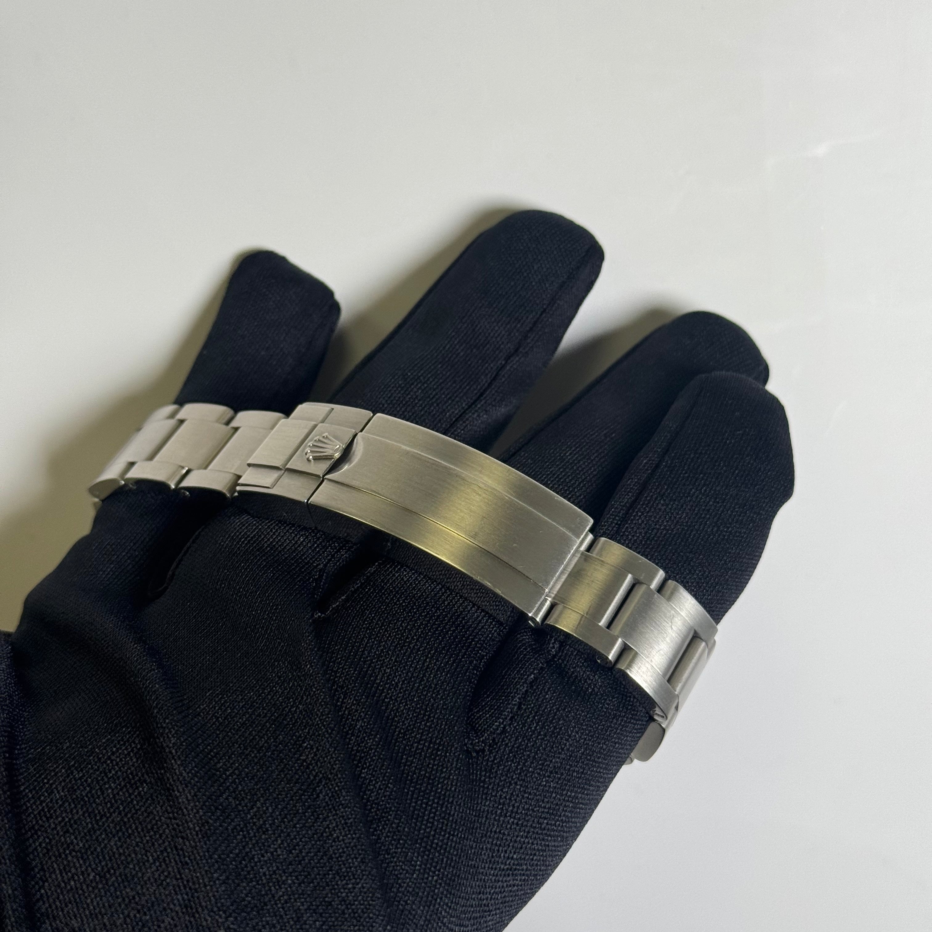 Rolex Submariner 40mm Black Dial Watch Ref# 116610LN - Happy Jewelers Fine Jewelry Lifetime Warranty