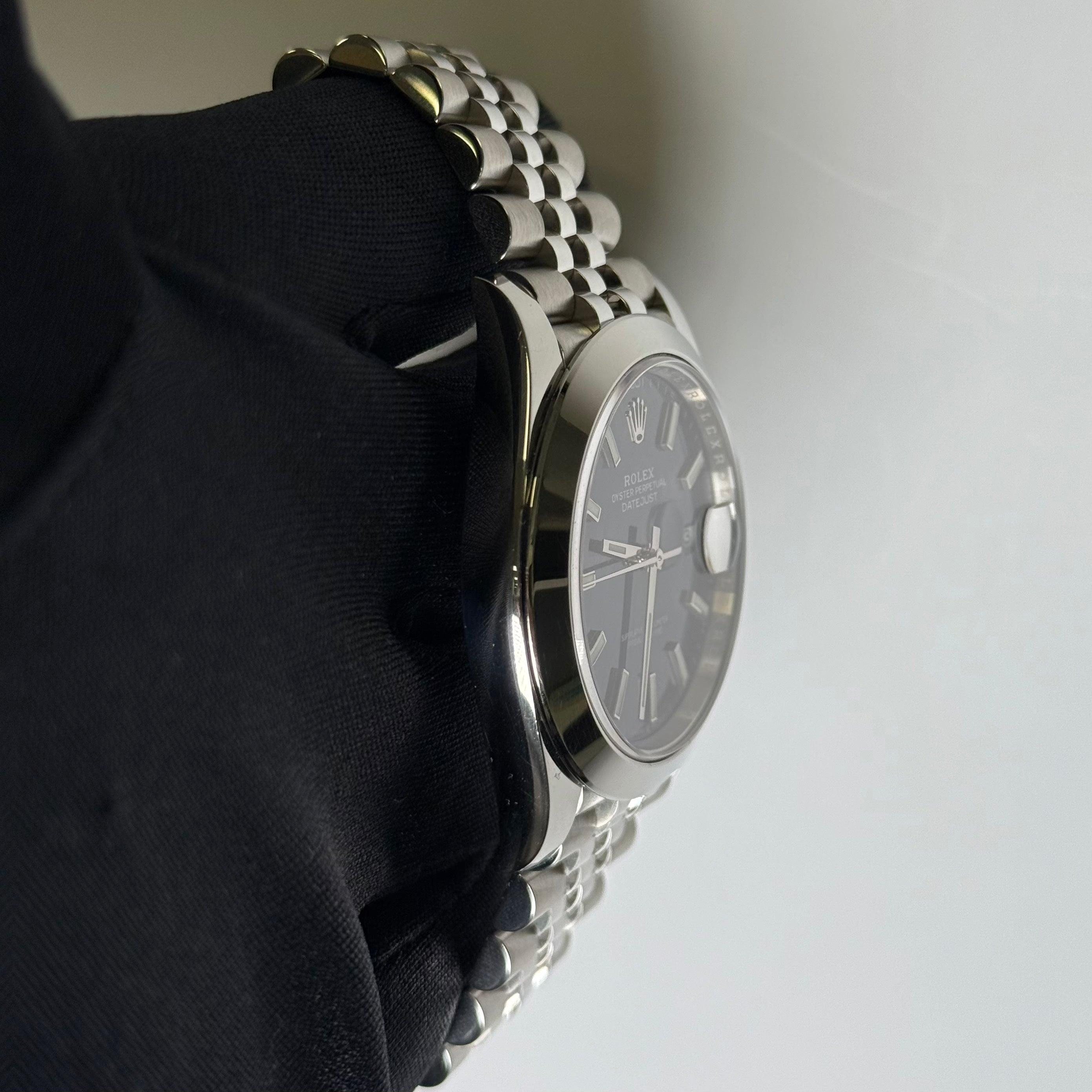 Rolex Datejust 41mm Blue Dial Watch Ref# 126300 - Happy Jewelers Fine Jewelry Lifetime Warranty
