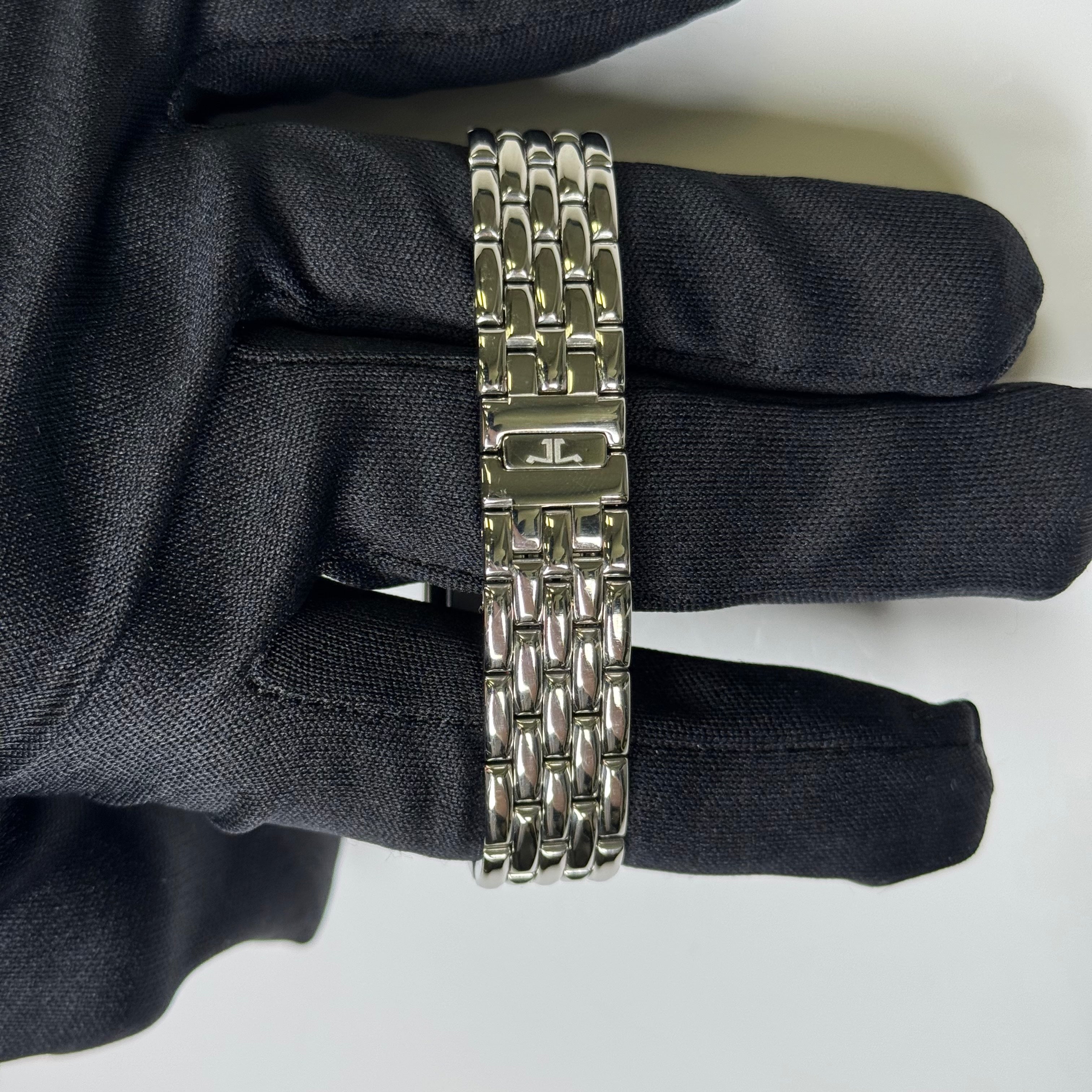 Jaeger-LeCoultre Reverso 40mm White Dial Ref# 201.8.D2 - Happy Jewelers Fine Jewelry Lifetime Warranty