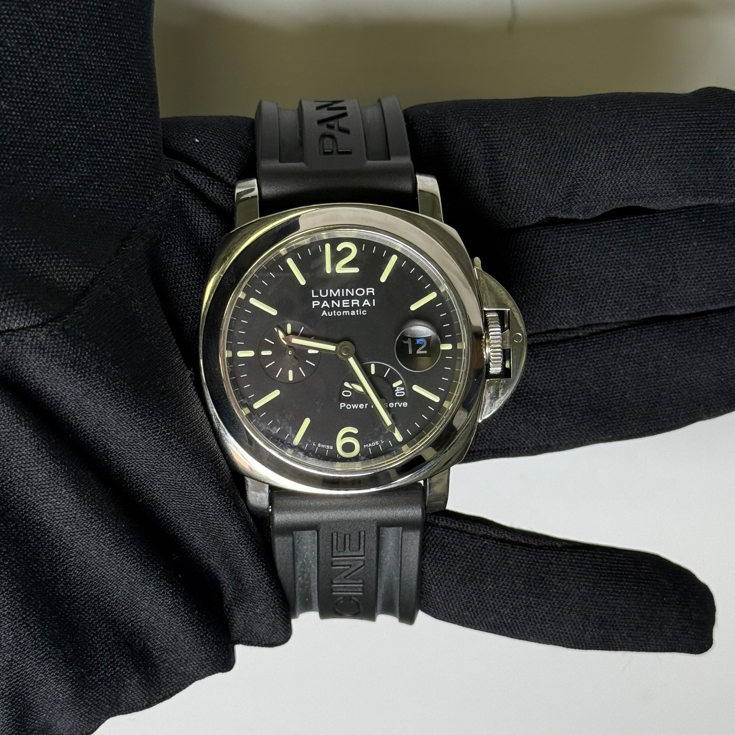 Panerai Luminor 44mm Black Dial Watch Ref# PAM00090 - Happy Jewelers Fine Jewelry Lifetime Warranty