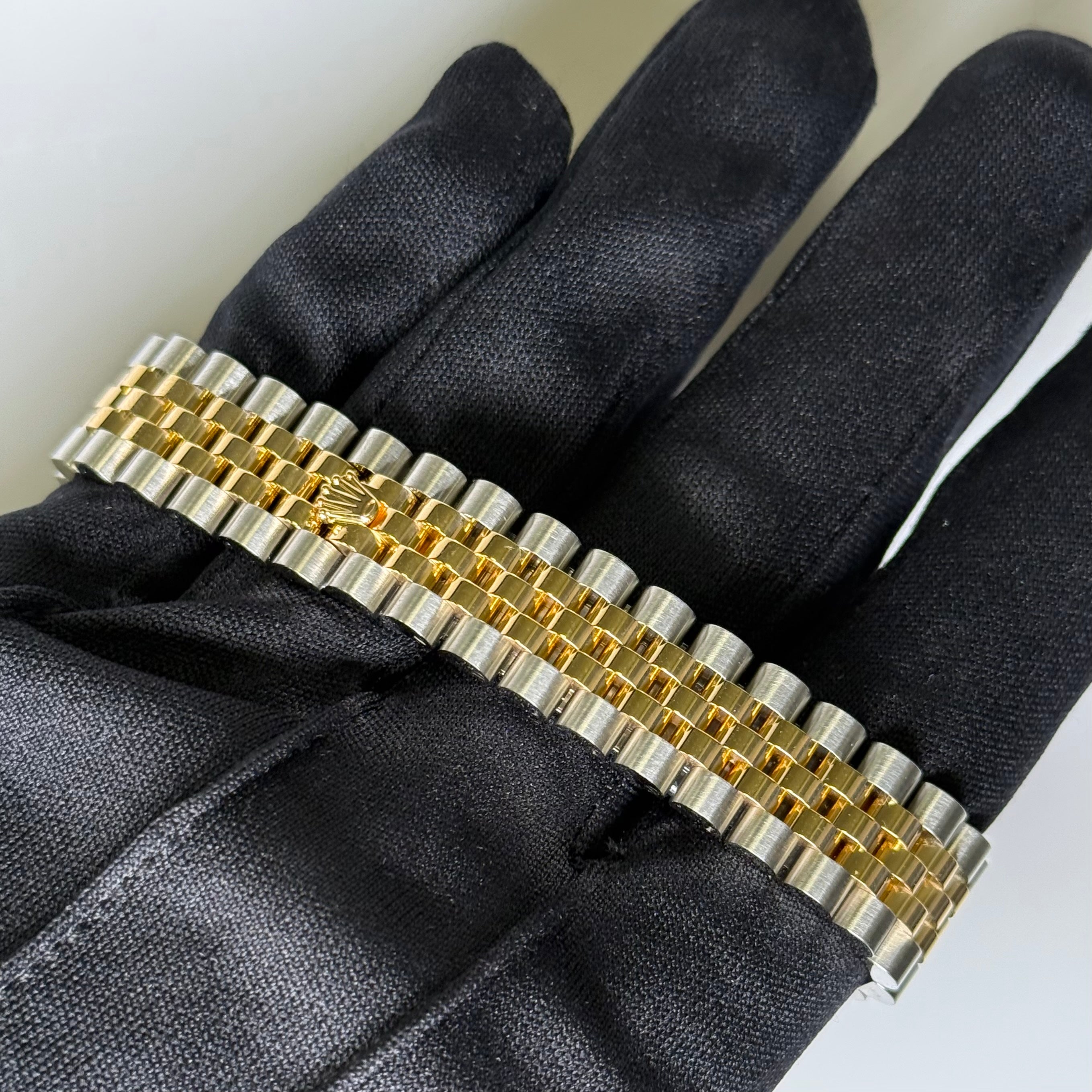 Rolex Datejust 31mm MOP Dial Watch Ref# 278273