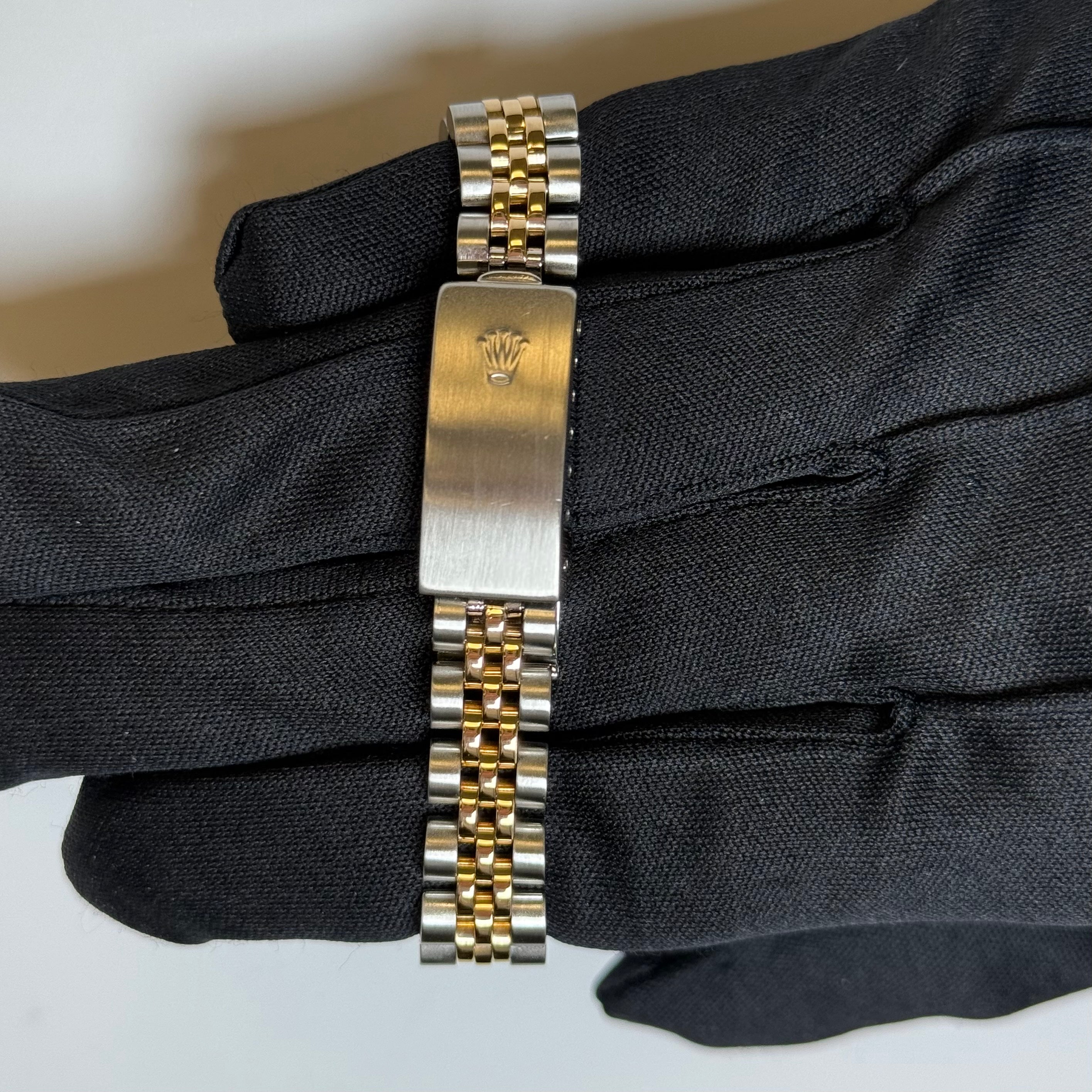 Rolex Datejust 26mm MOP Dial Watch Ref# 69173