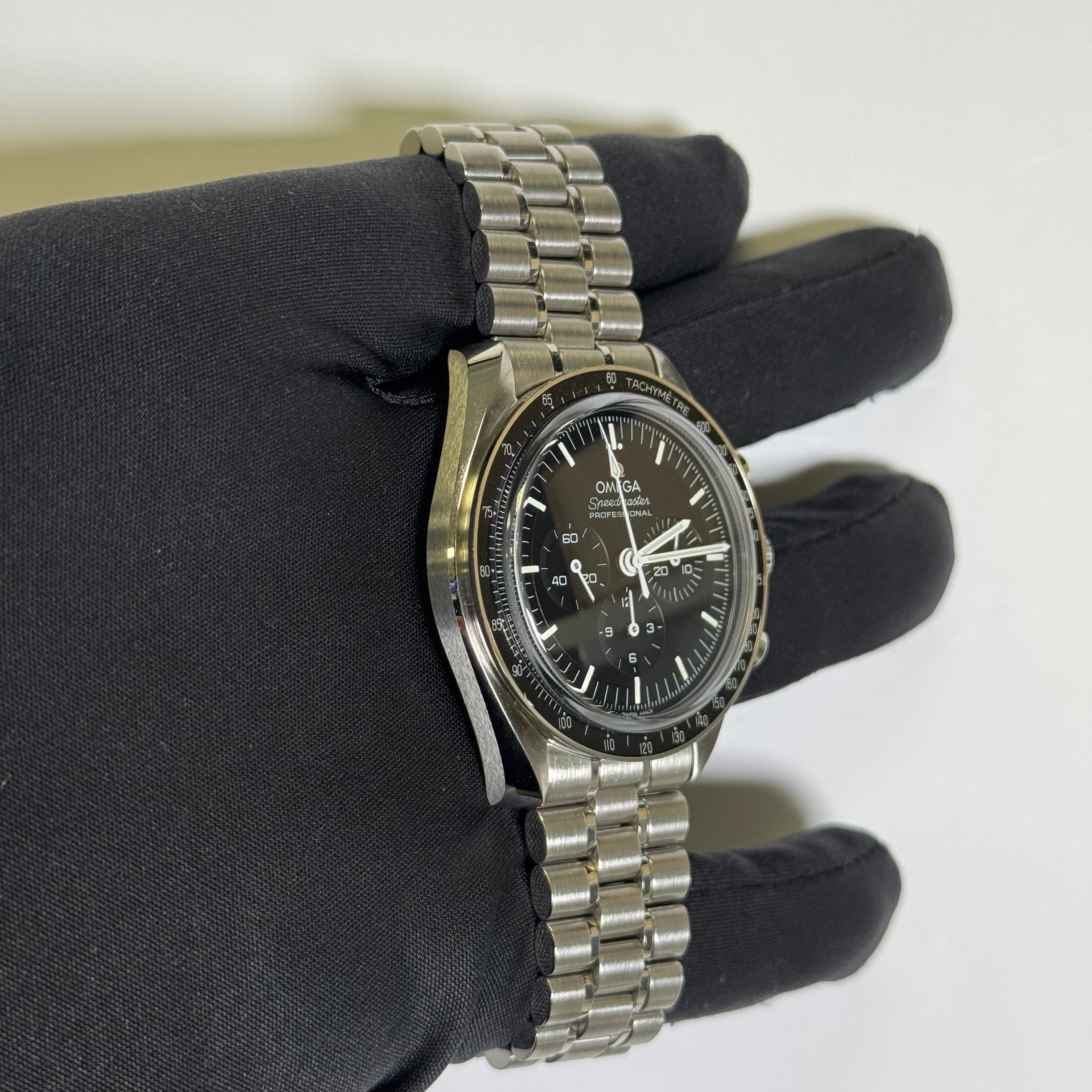 Omega Speedmaster 42mm Black Dial Watch Ref# 310.30.42.50.01.002 - Happy Jewelers Fine Jewelry Lifetime Warranty