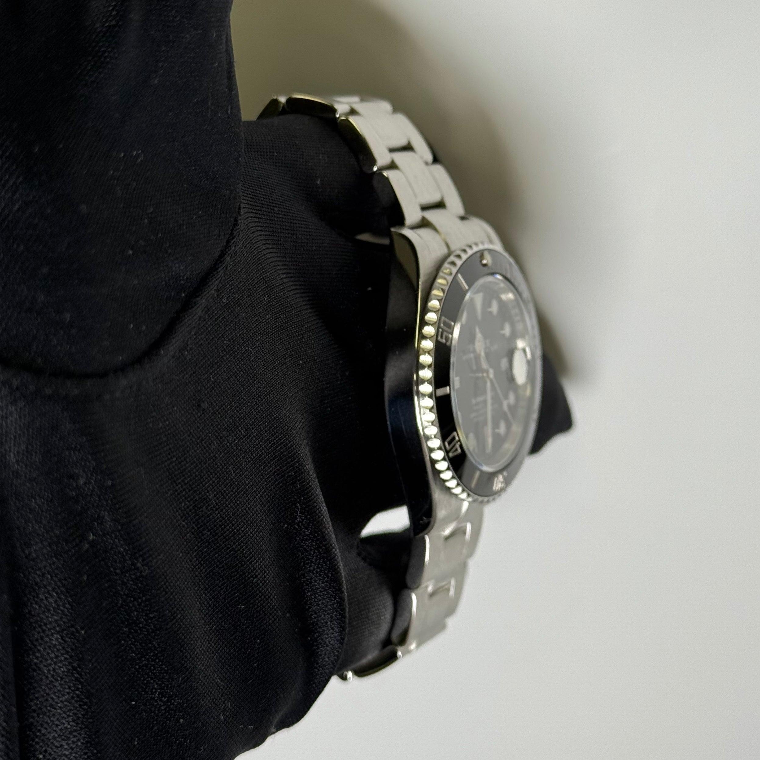 Rolex Submariner 41mm Black Dial Watch Ref# 126610LN - Happy Jewelers Fine Jewelry Lifetime Warranty
