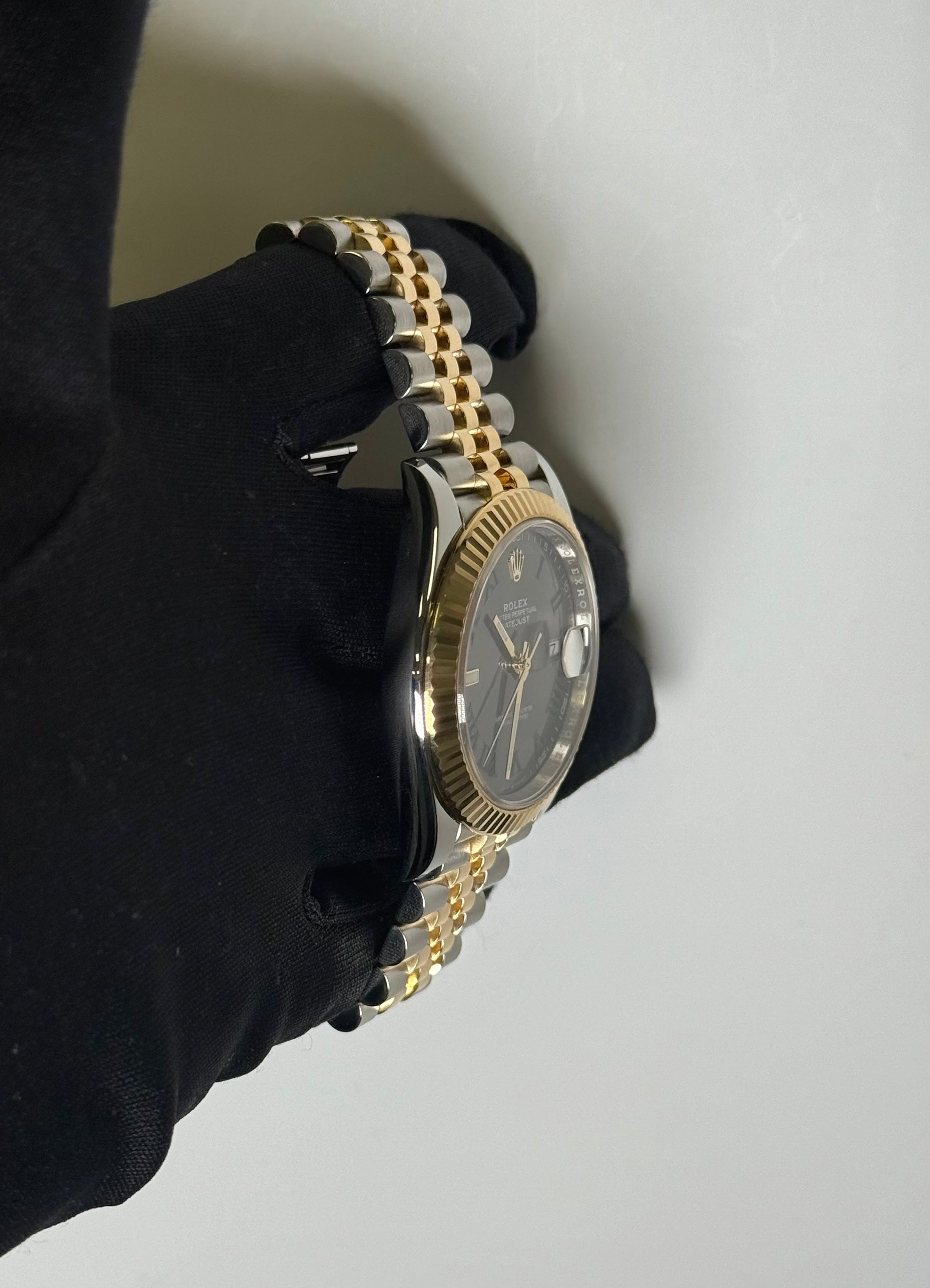 Rolex Datejust 41mm Wimbledon Dial Watch Ref# 126333