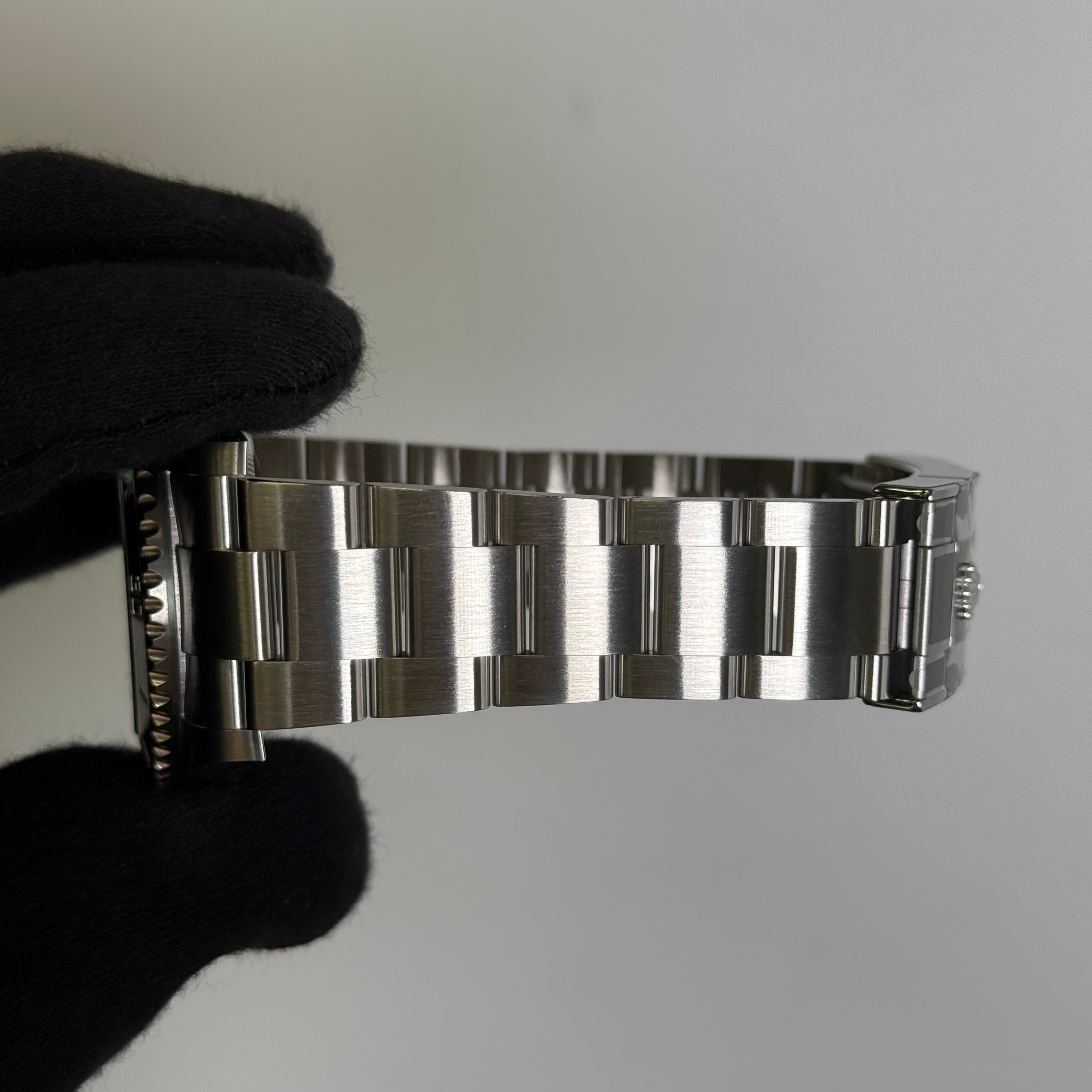Rolex Submariner 41mm Black Dial Watch Ref# 124060