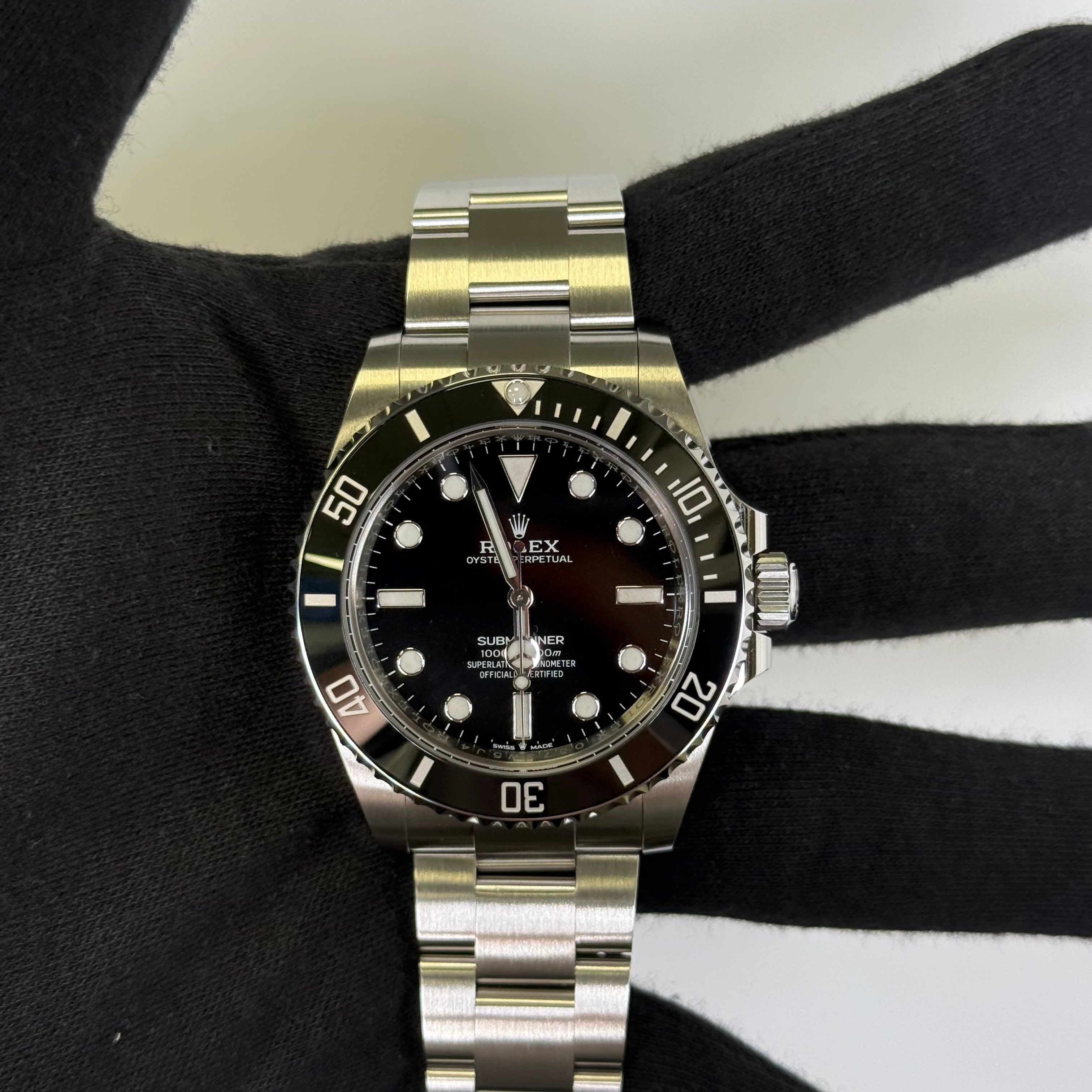 Rolex Submariner 41mm Black Dial Watch Ref# 124060