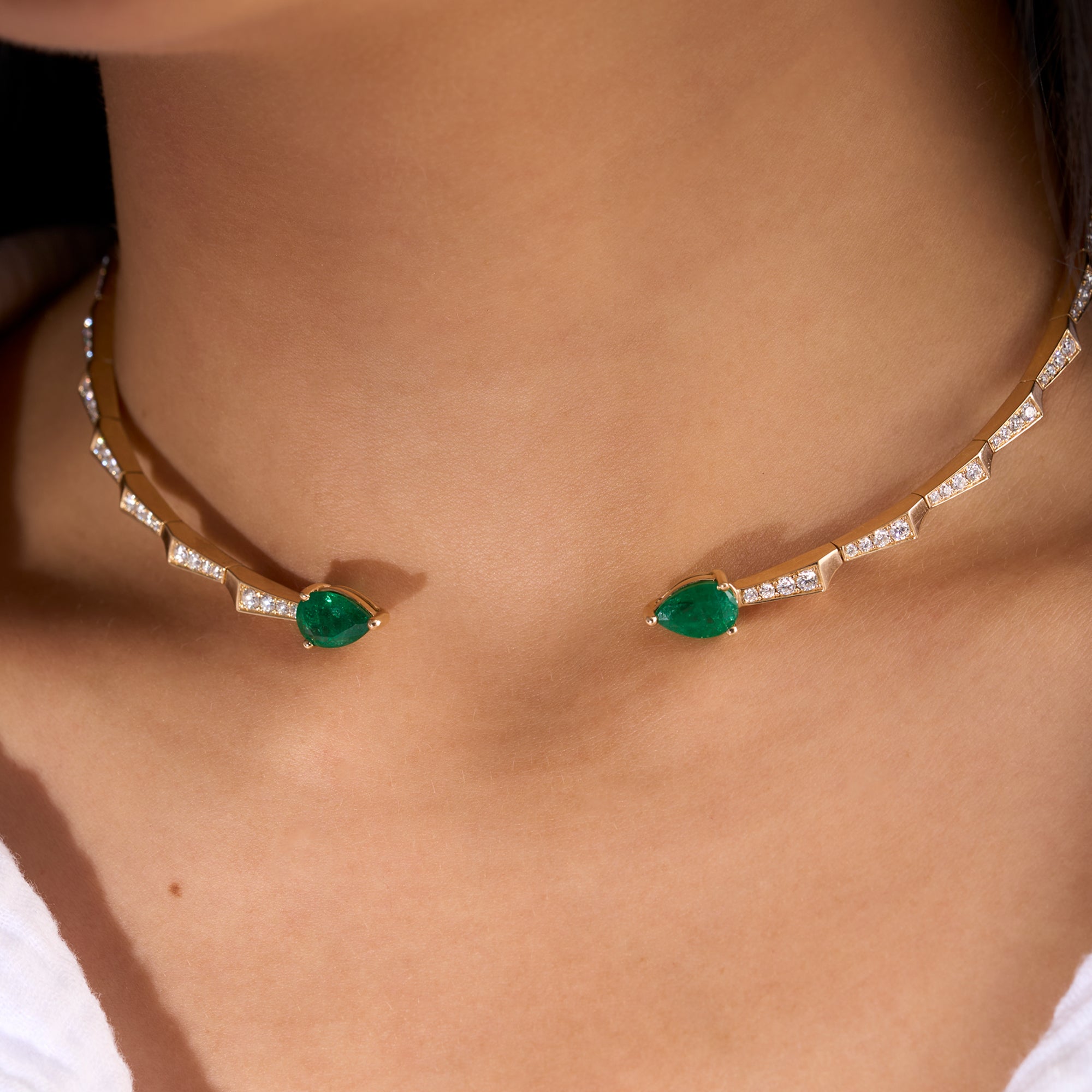 Emerald and Diamond Edgy Open Choker