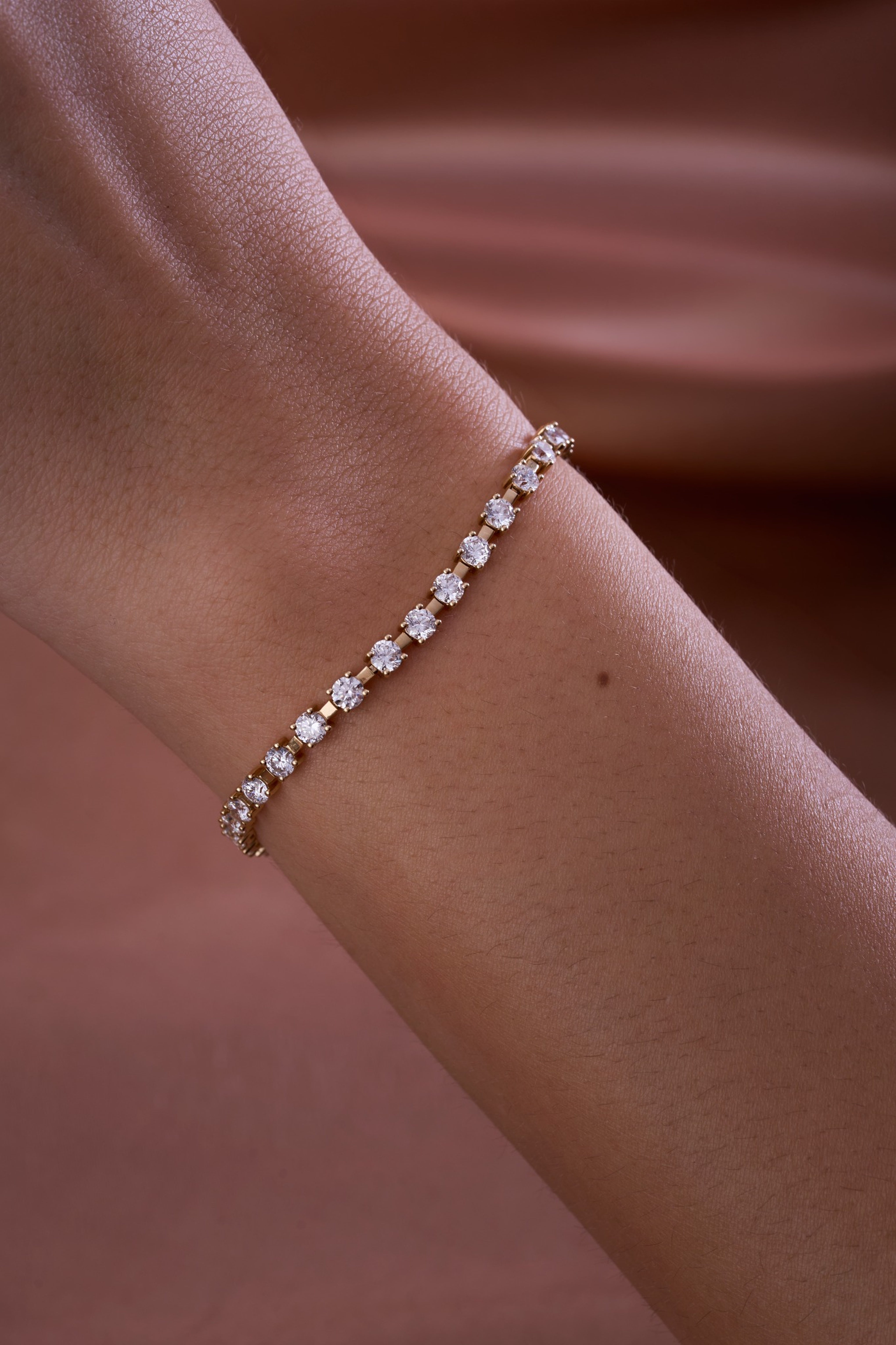 Station Lab Diamond Tennis Bracelet - Happy Jewelers Fine Jewelry Lifetime Warranty