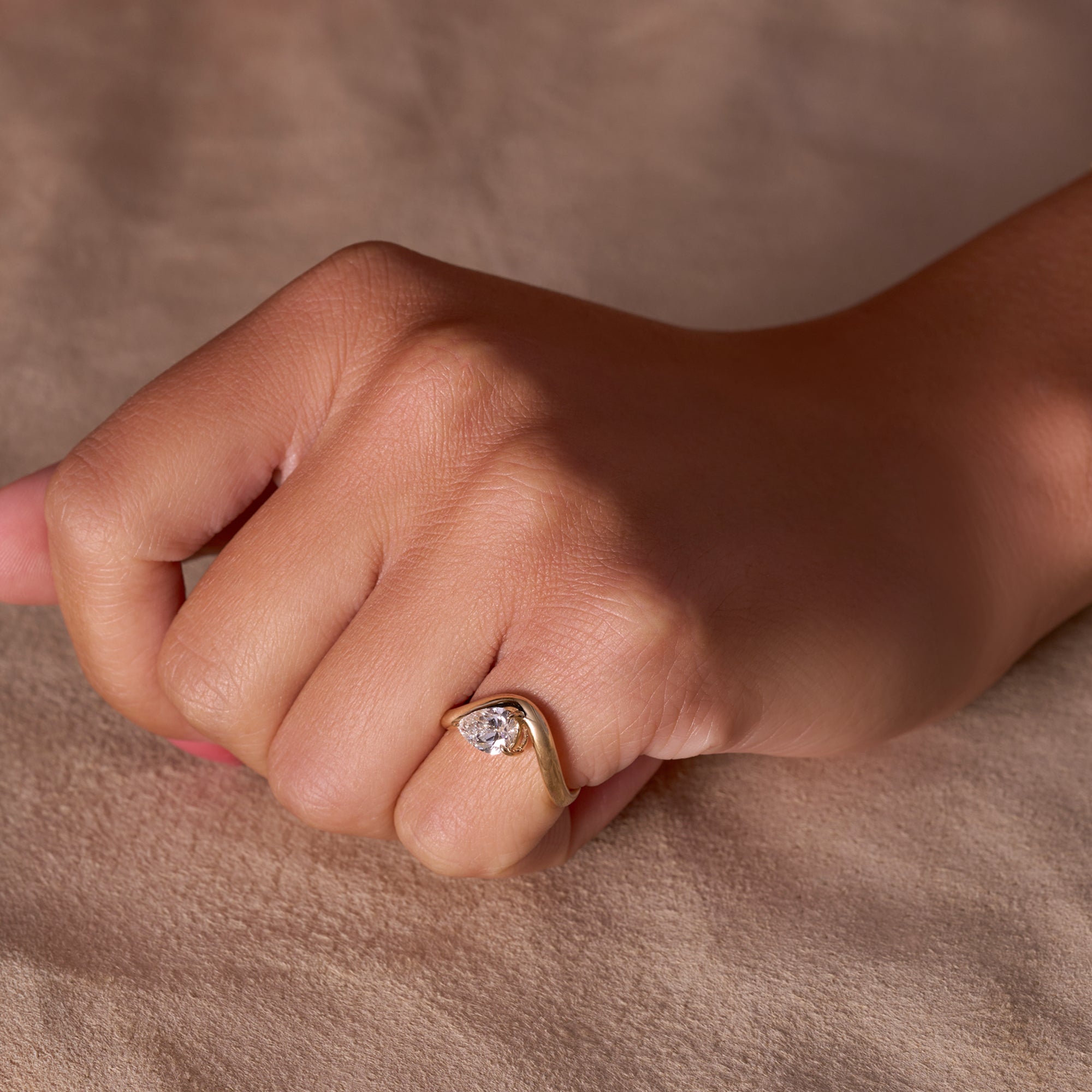 Pear Motion Pinky Ring