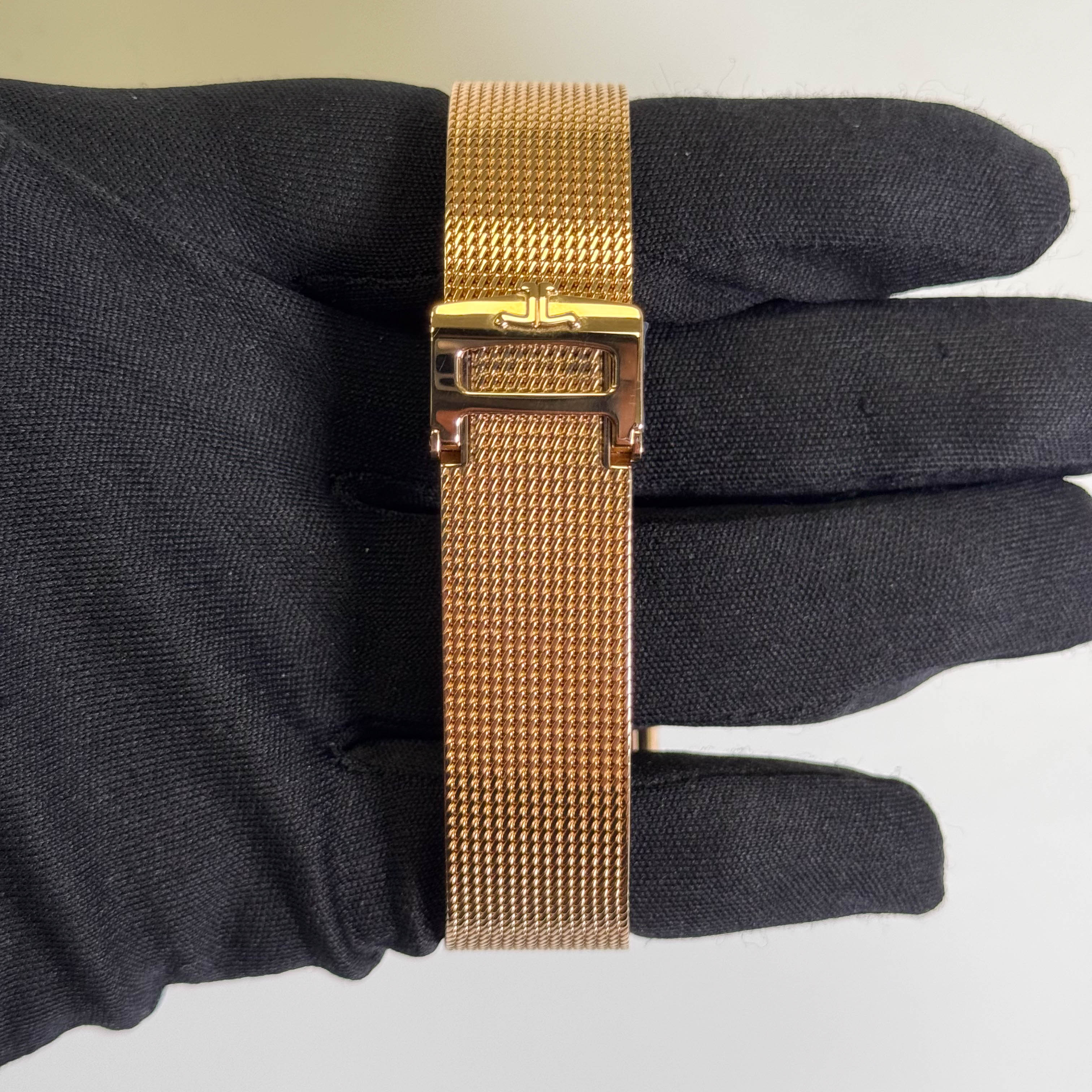 Jaeger-LeCoultre Reverso 45.6mm x 27.4mm Gold Dial Watch Ref# Q713216J