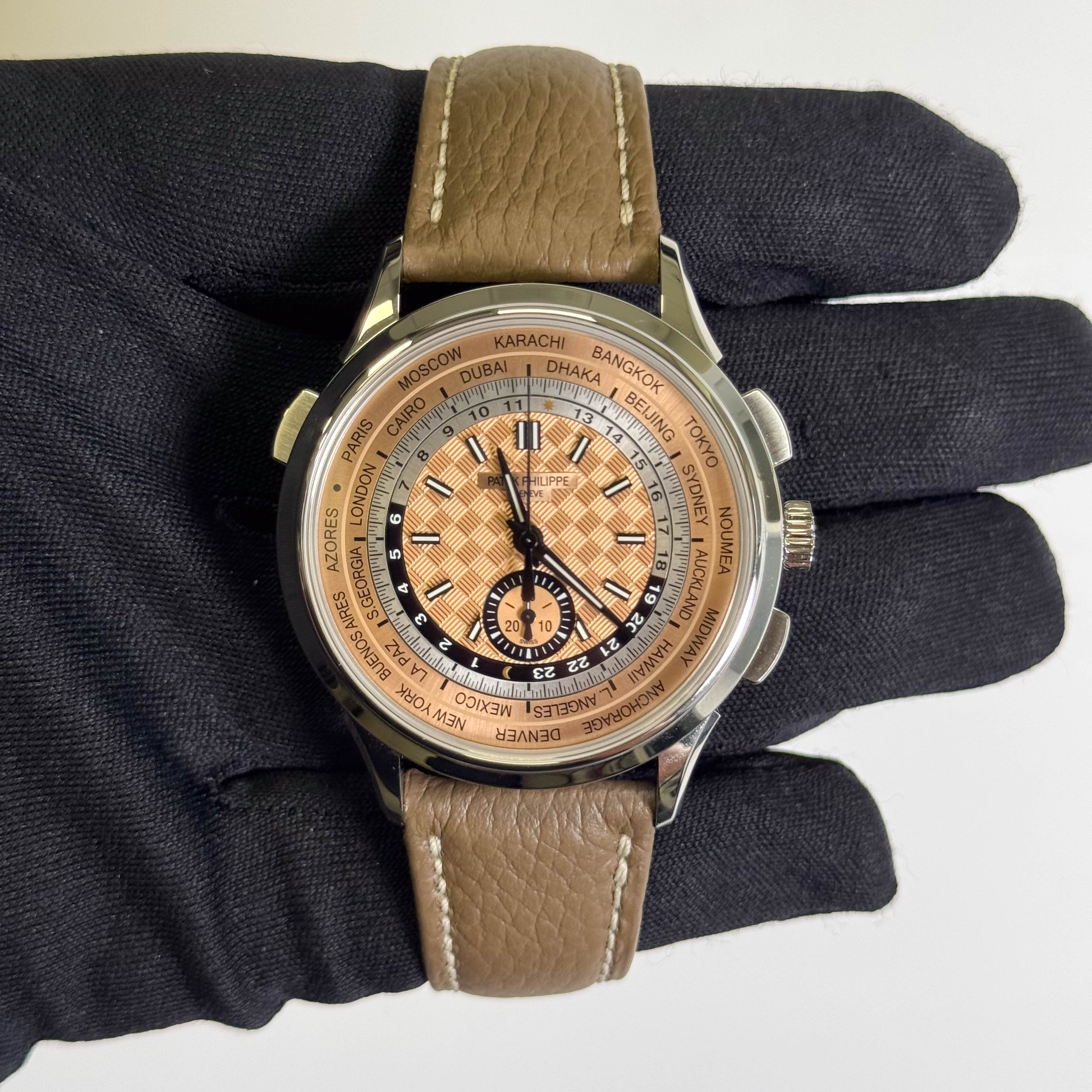 Patek Philippe Complications World Timer 41mm Salmon Dial Watch Ref# 5935A-001