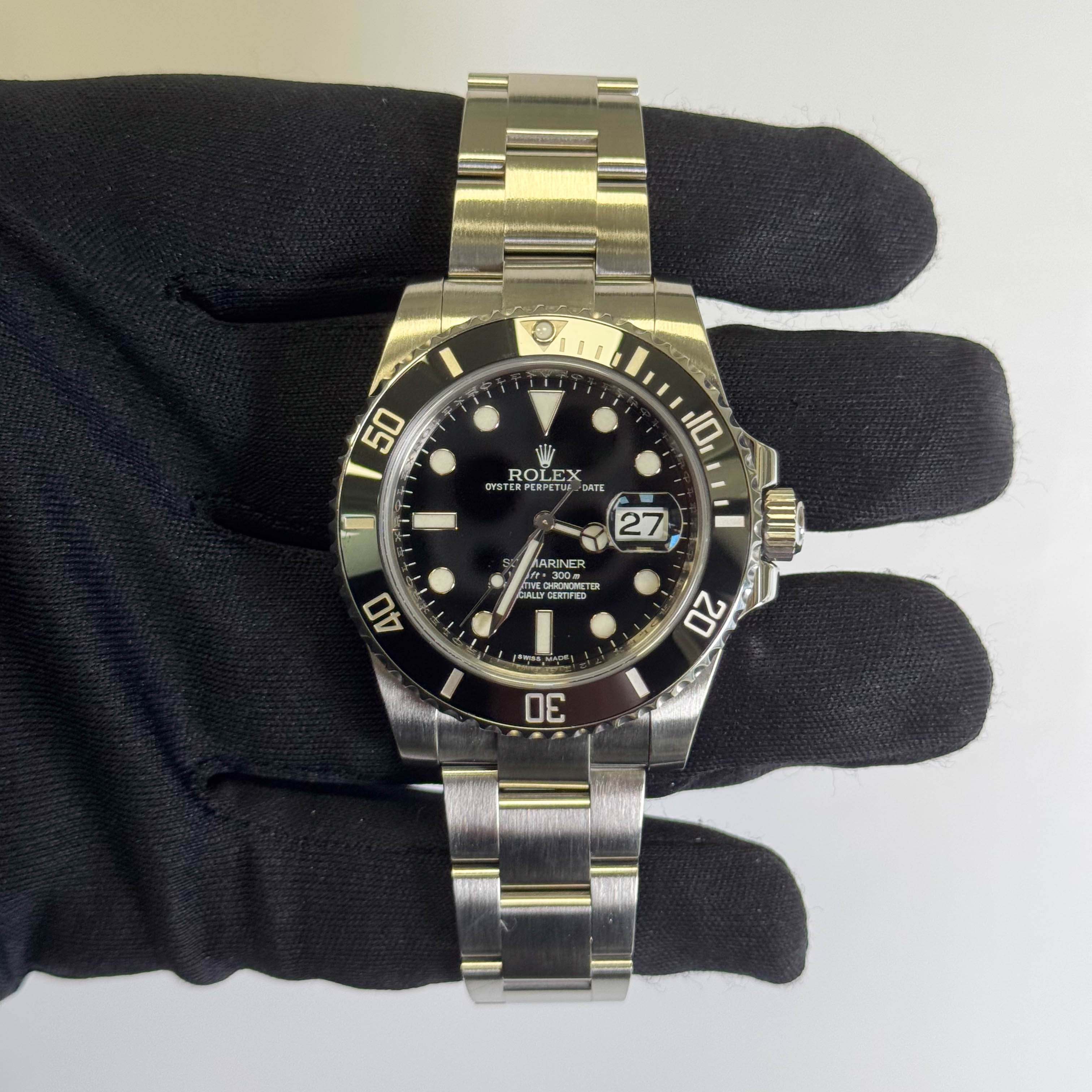 Rolex Submariner 40mm Black Dot Dial Watch Ref# 116610LN