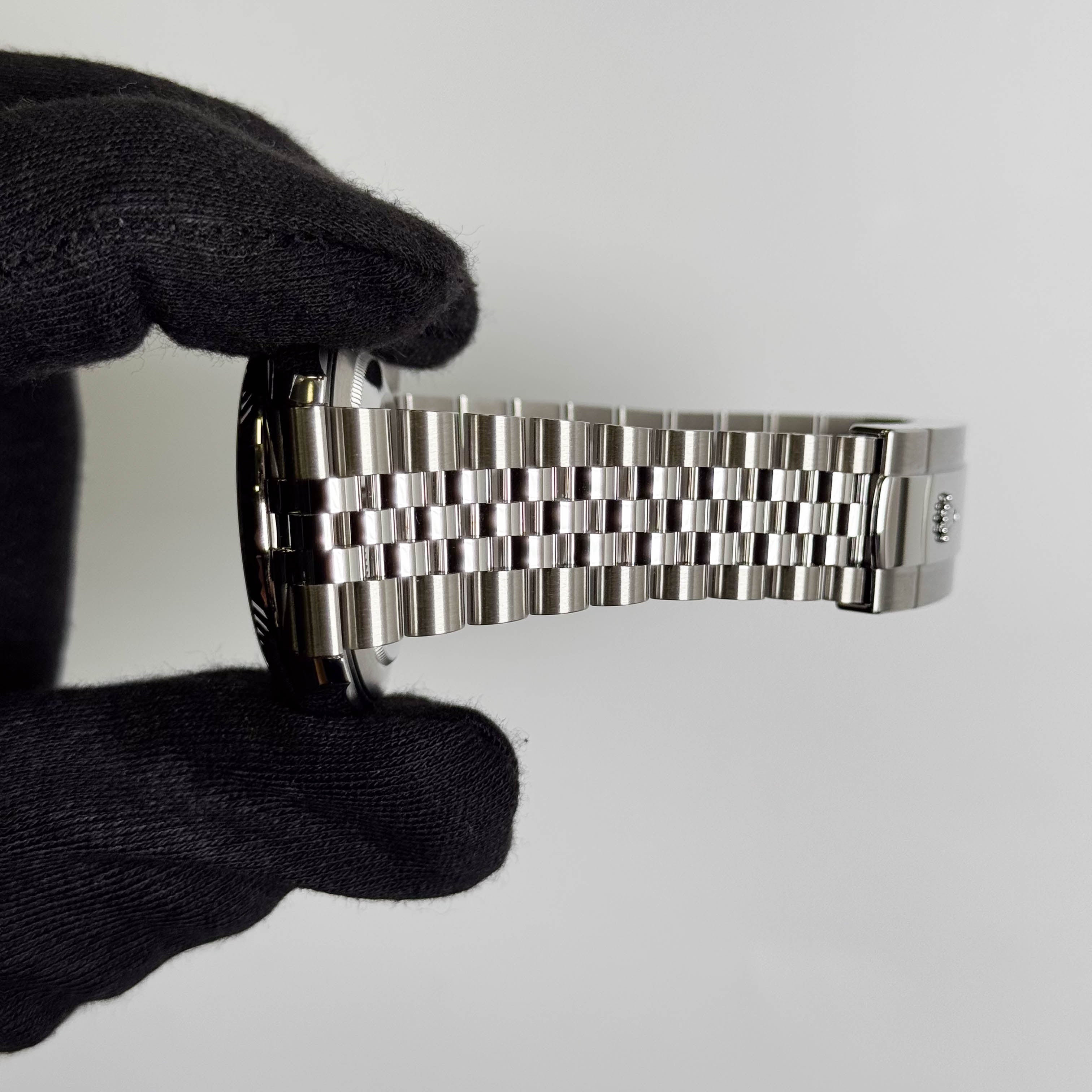Rolex Datejust 41mm White Dial Watch Ref: 126334