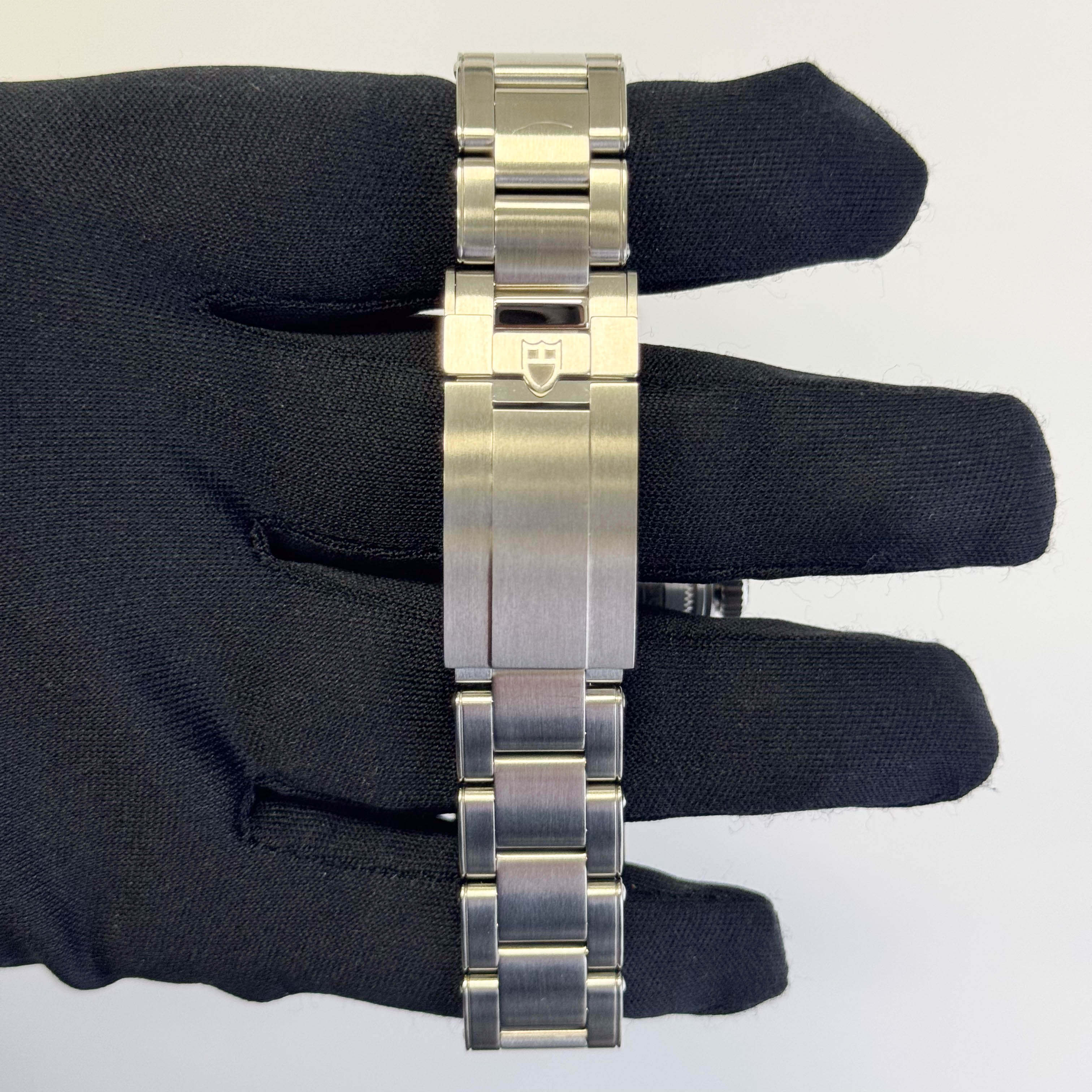 Tudor Black Bay Pro 39mm White Dial Watch Ref# 79470-0004 - Happy Jewelers Fine Jewelry Lifetime Warranty