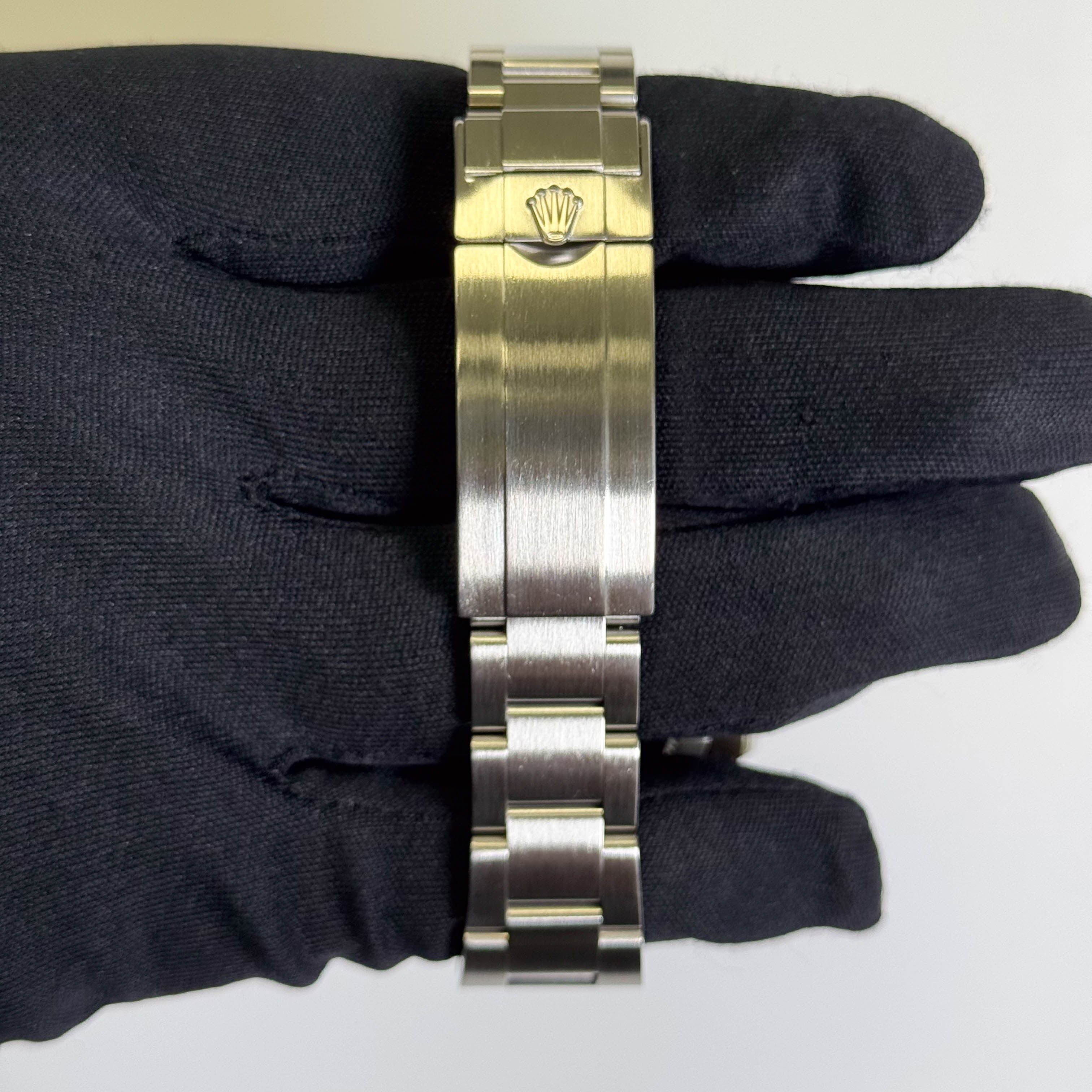 Rolex Submariner 40mm Black Dial Watch Ref# 114060