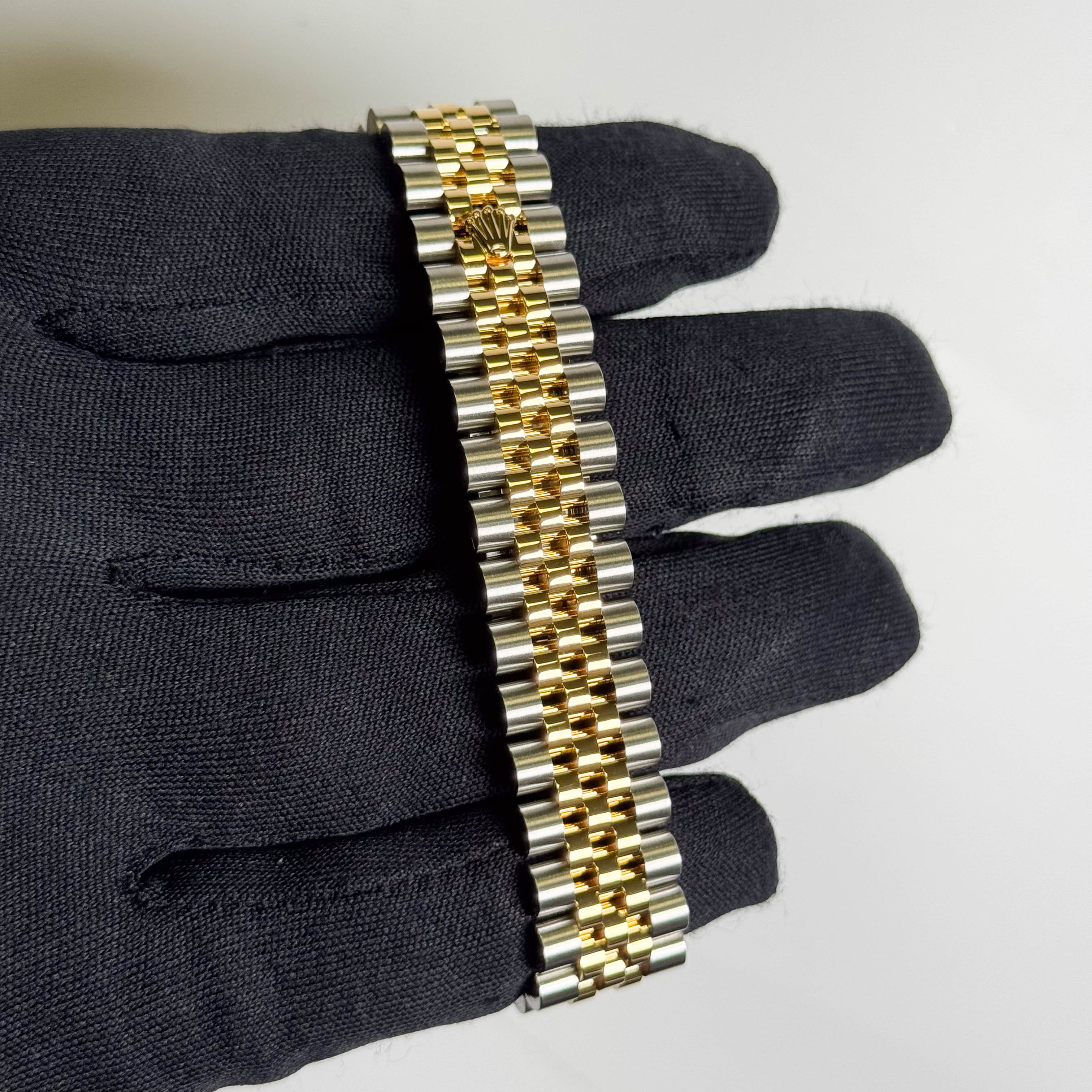 Rolex Datejust 31mm Champagne Dial Watch Ref# 278273 - Happy Jewelers Fine Jewelry Lifetime Warranty