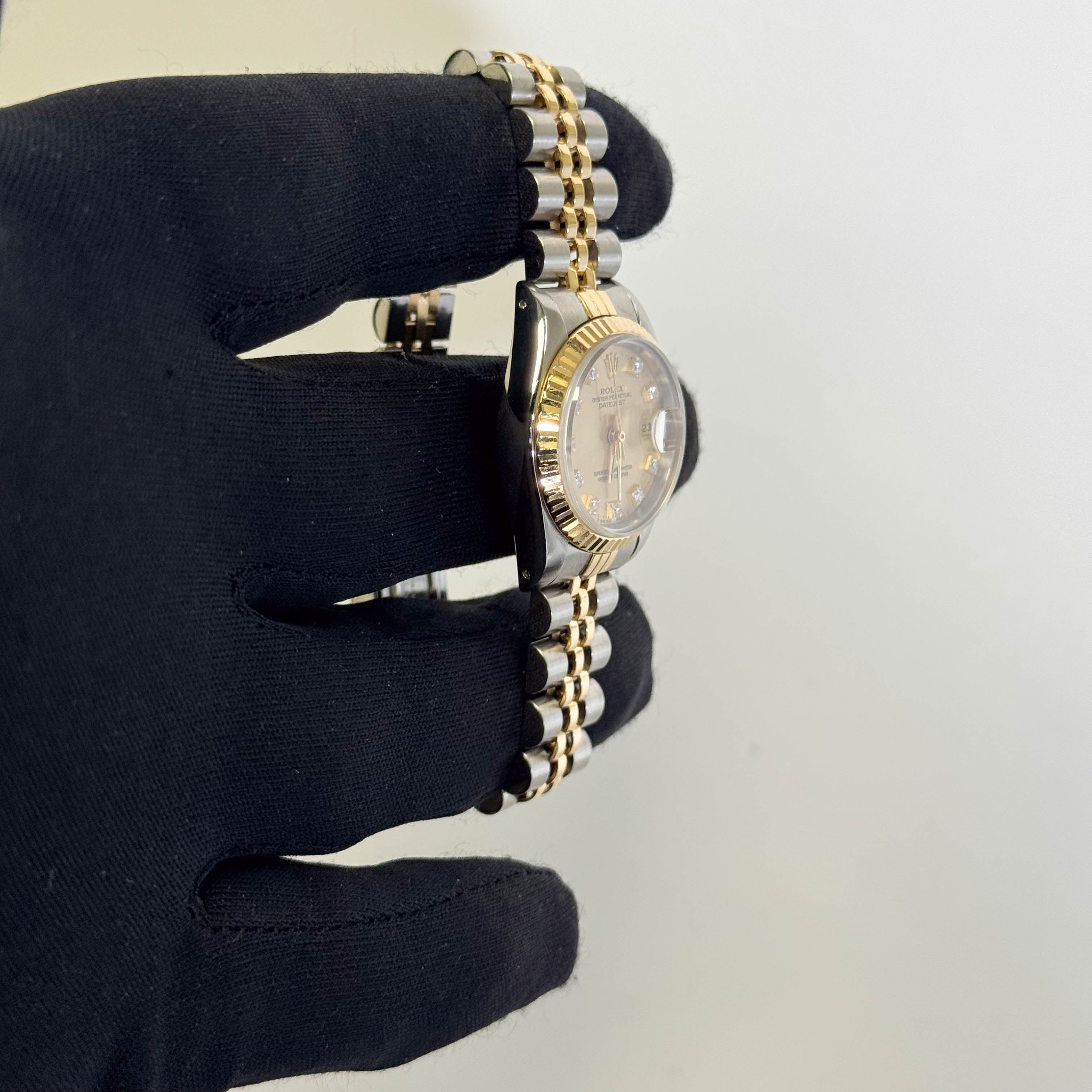 Rolex Datejust 26mm Champagne Dial Watch Ref# 69173 - Happy Jewelers Fine Jewelry Lifetime Warranty