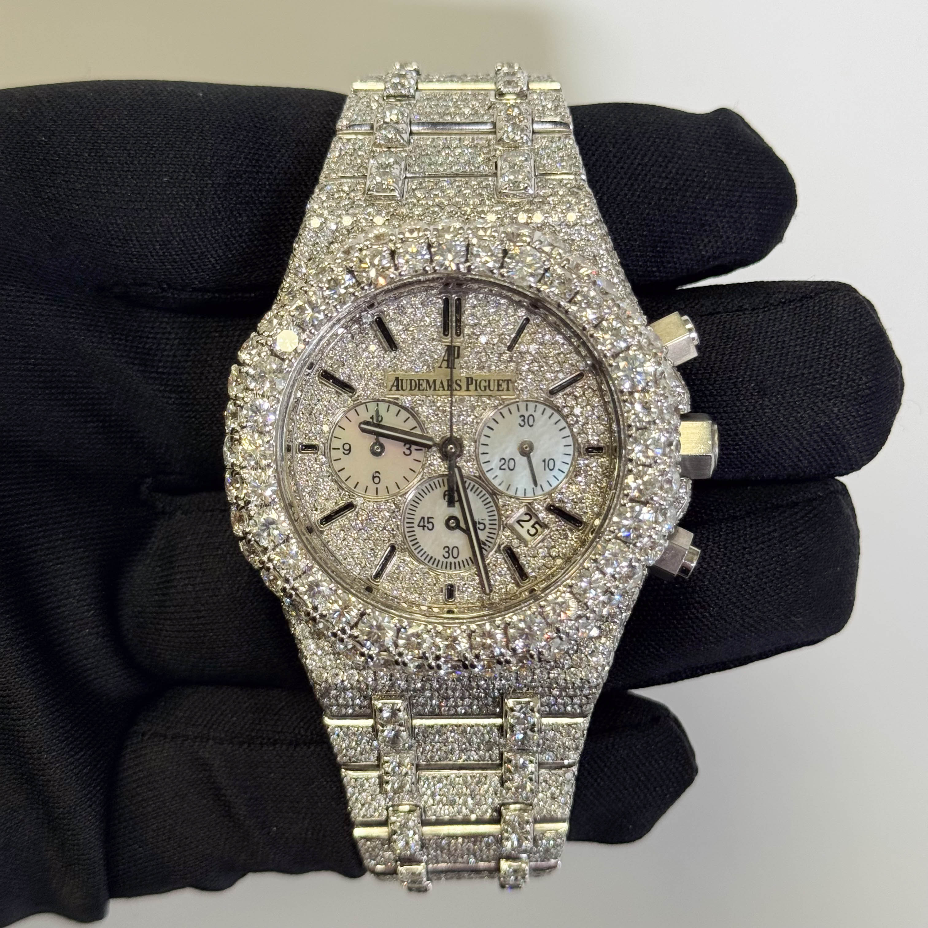 Audemars Piguet Royal Oak 41mm Pave Dial Watch