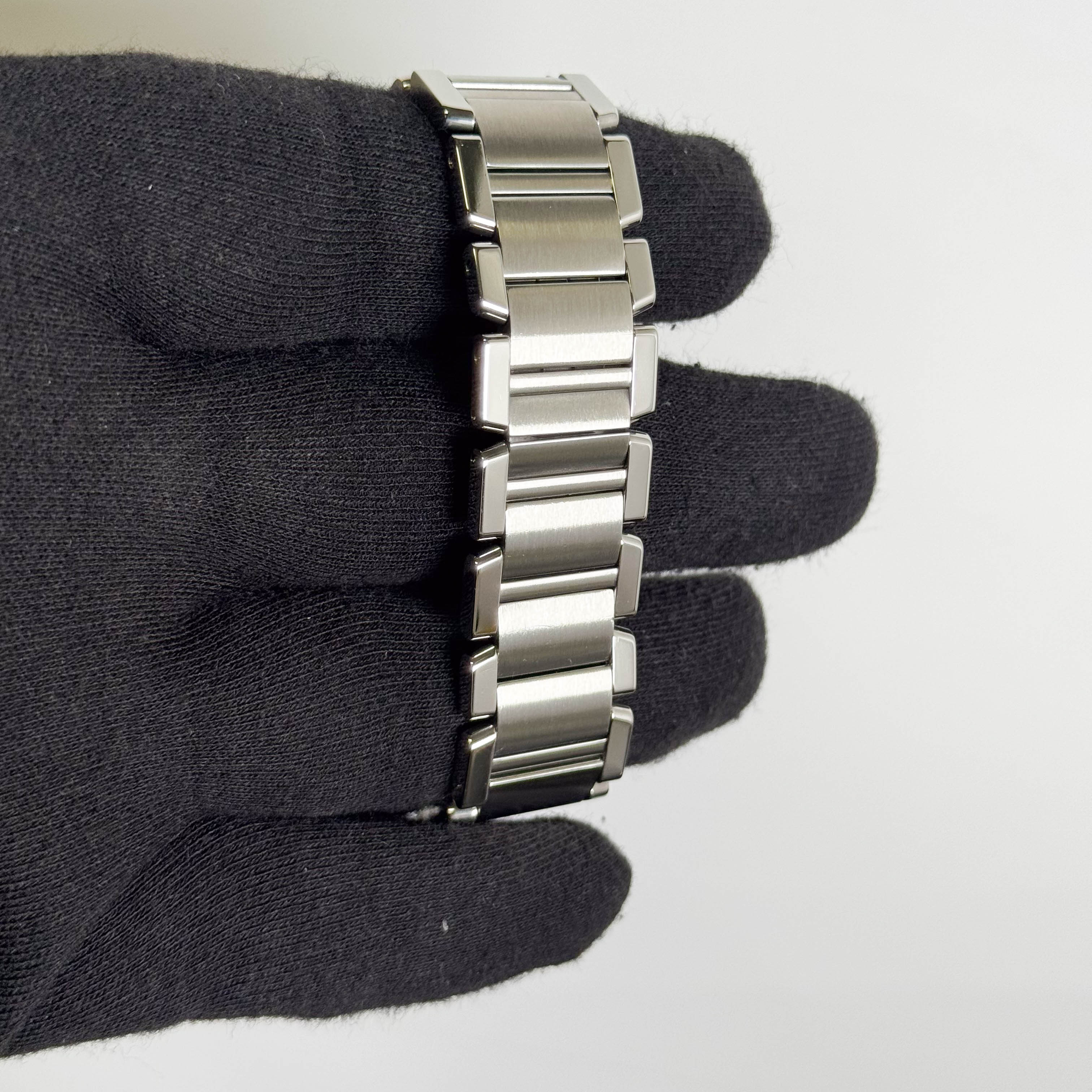Cartier Tank Française 28mm White Dial Watch Ref# W51002Q3