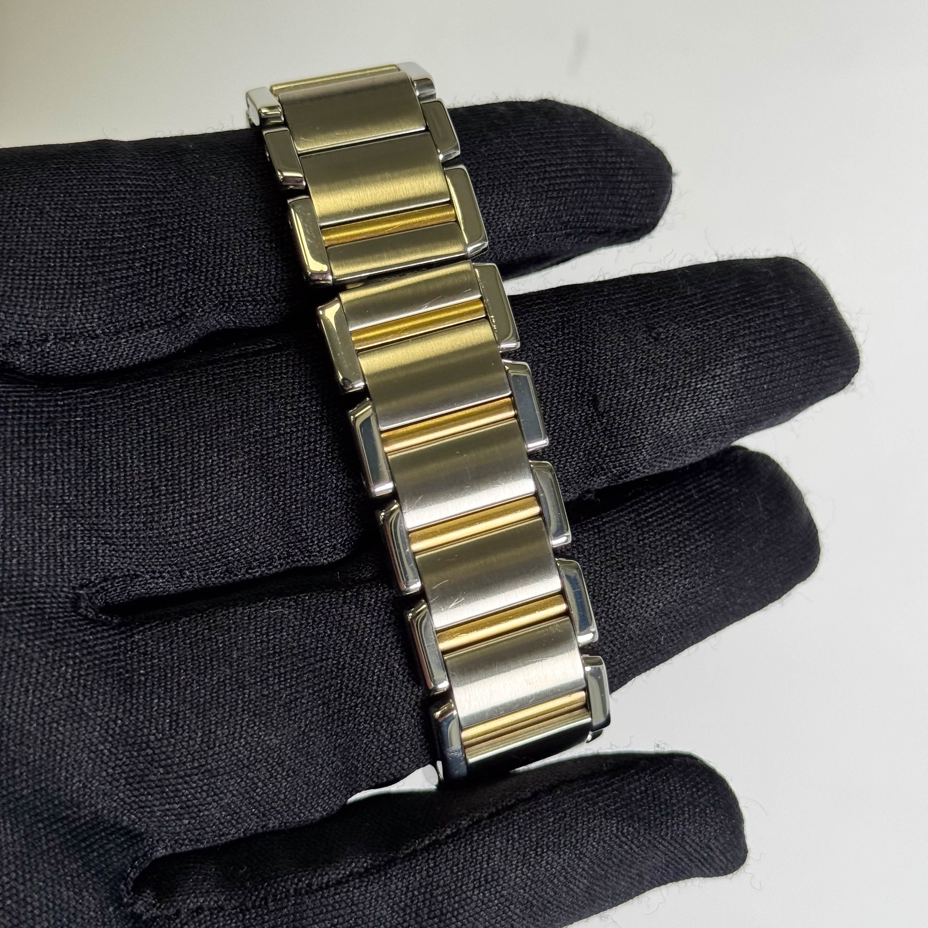 Cartier Tank 25mm White Dial Watch Ref# W51006Q4