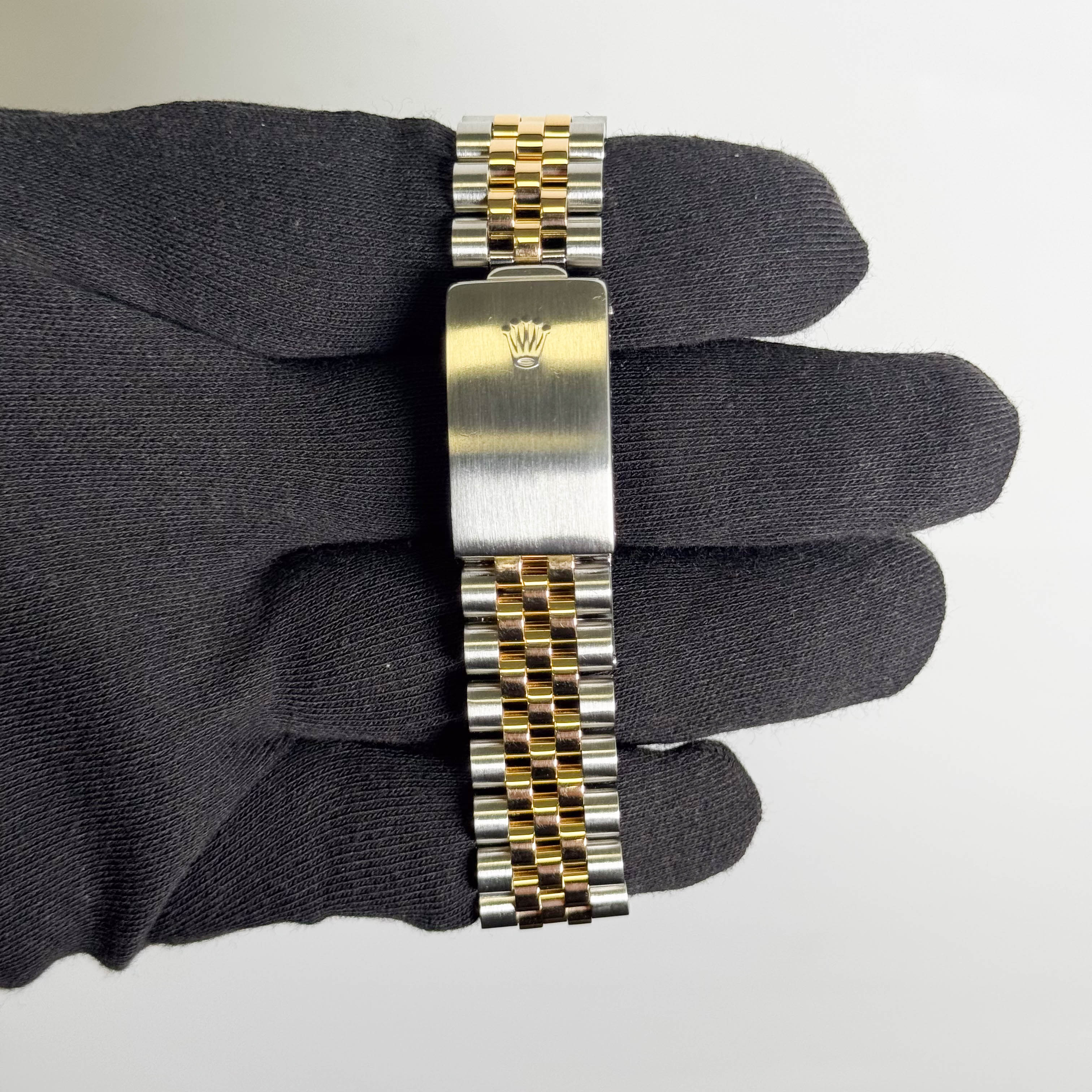 Rolex Oyster Perpetual Date 34mm Champagne Dial Watch Ref: 15223