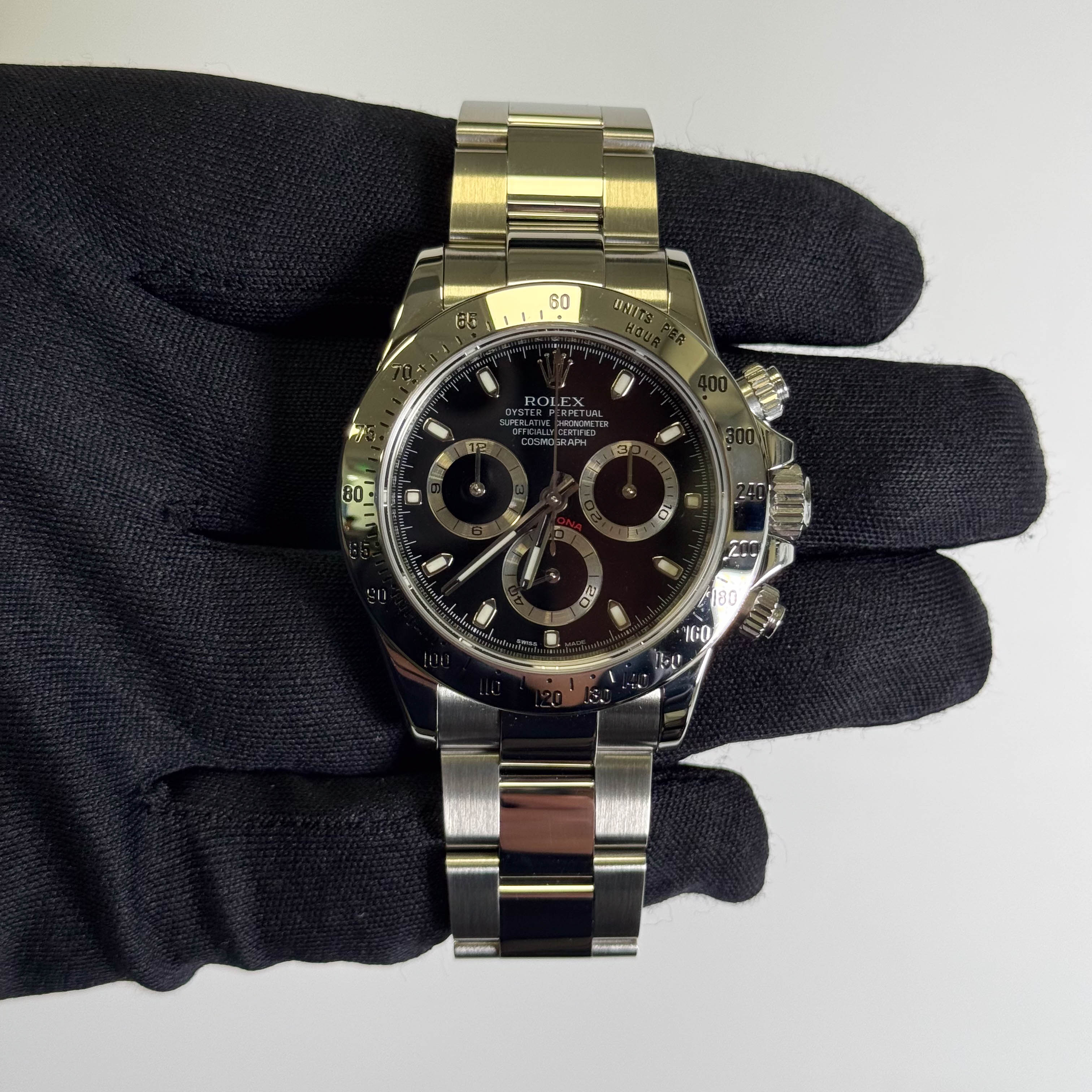 Rolex Daytona 40mm Black Dial Watch Ref# 116520