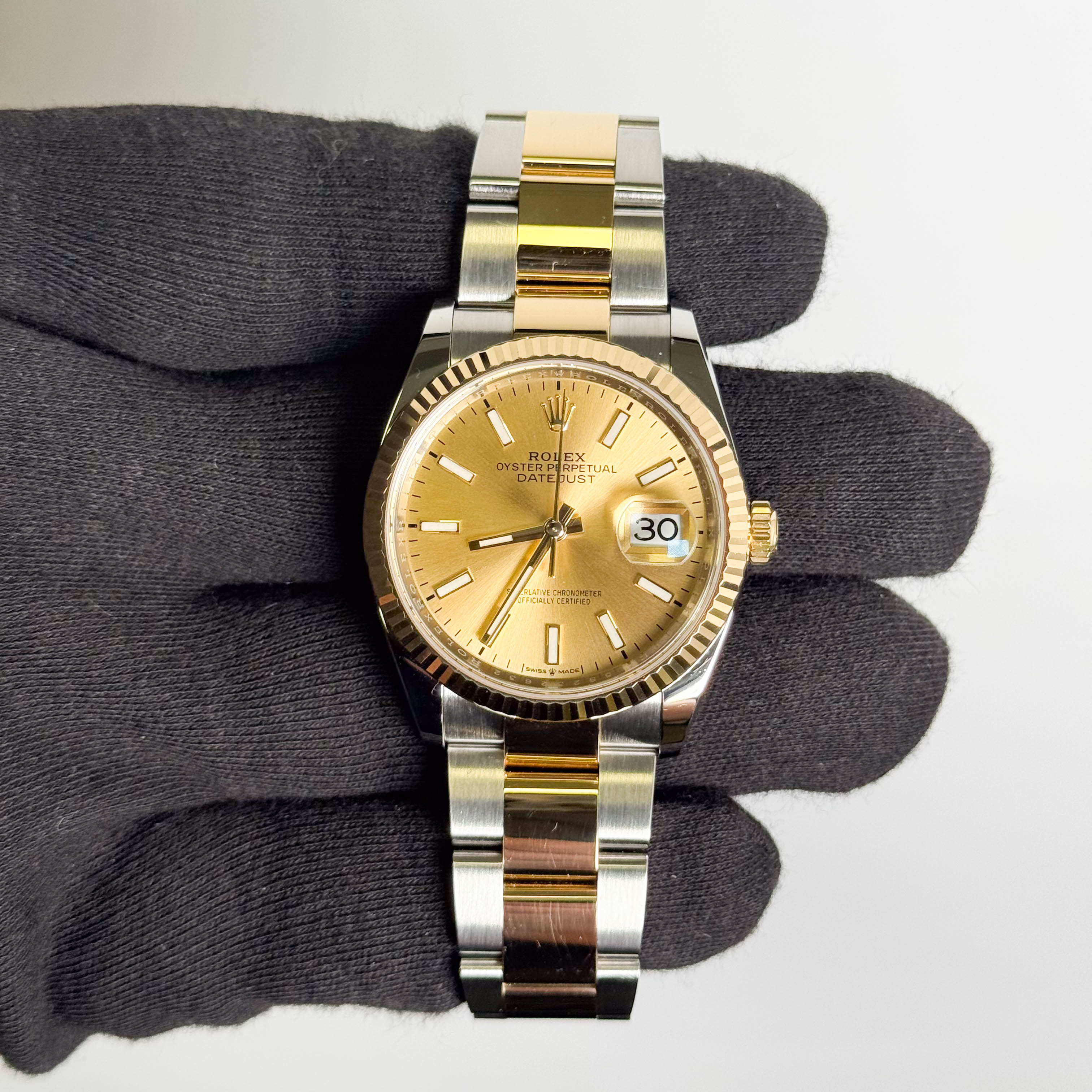 Rolex Datejust 36mm Champagne Dial Watch Ref: 126233