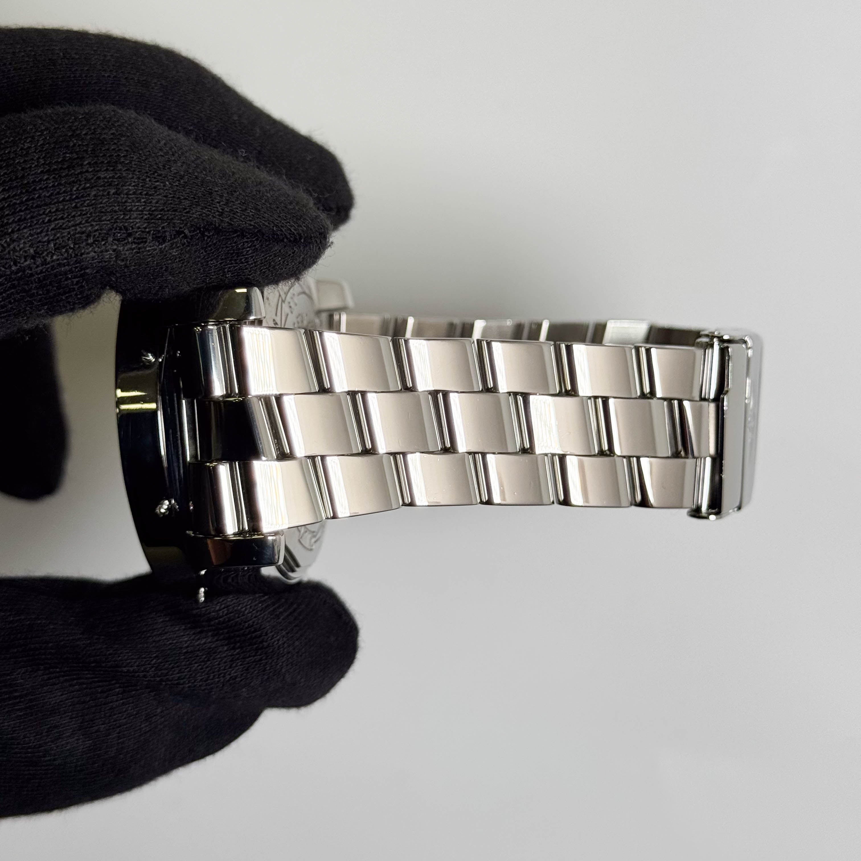 Breilting Super Avenger 48mm Black Dial Watch Ref# A13370