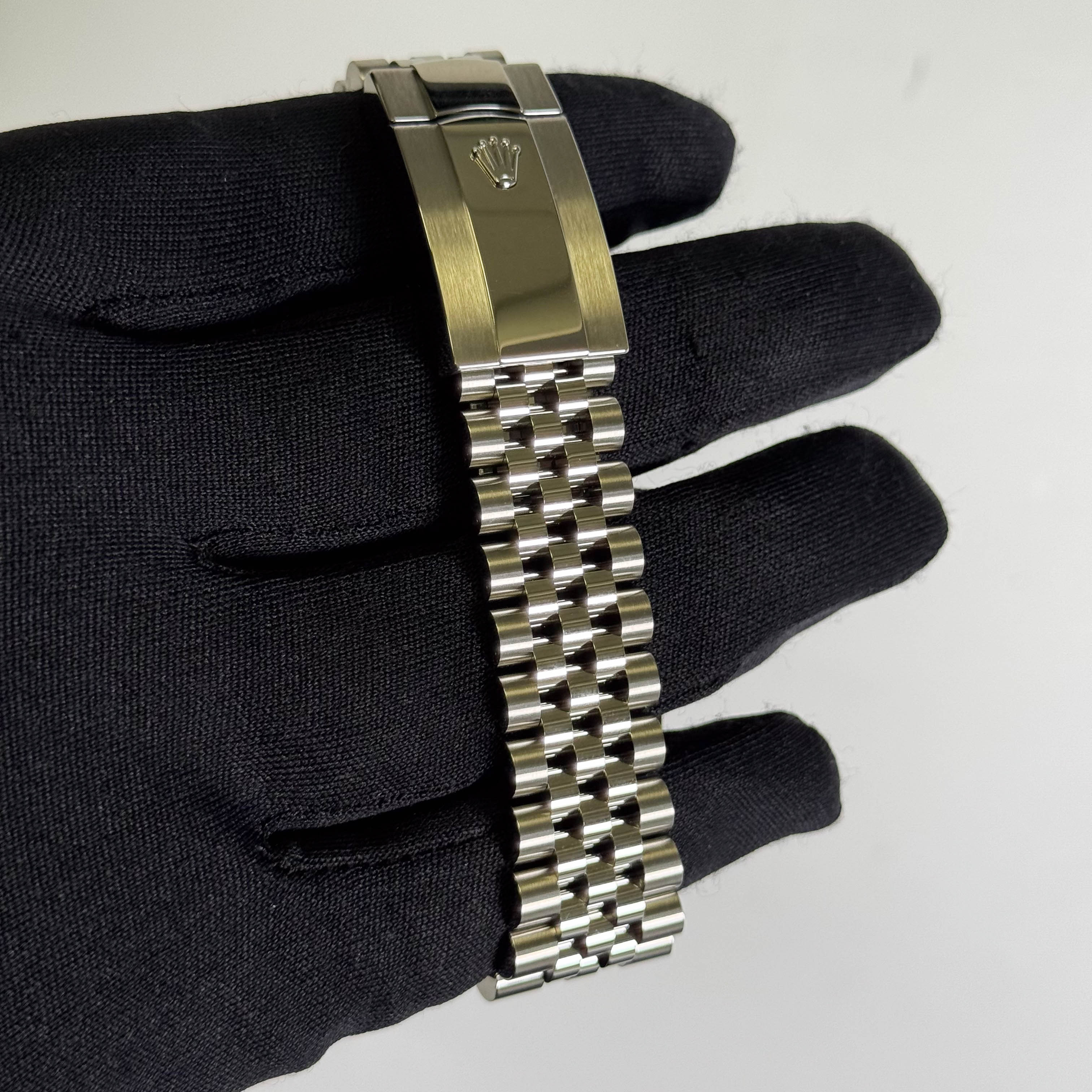 Rolex Datejust 41mm Blue Dial Watch Ref# 126300 - Happy Jewelers Fine Jewelry Lifetime Warranty