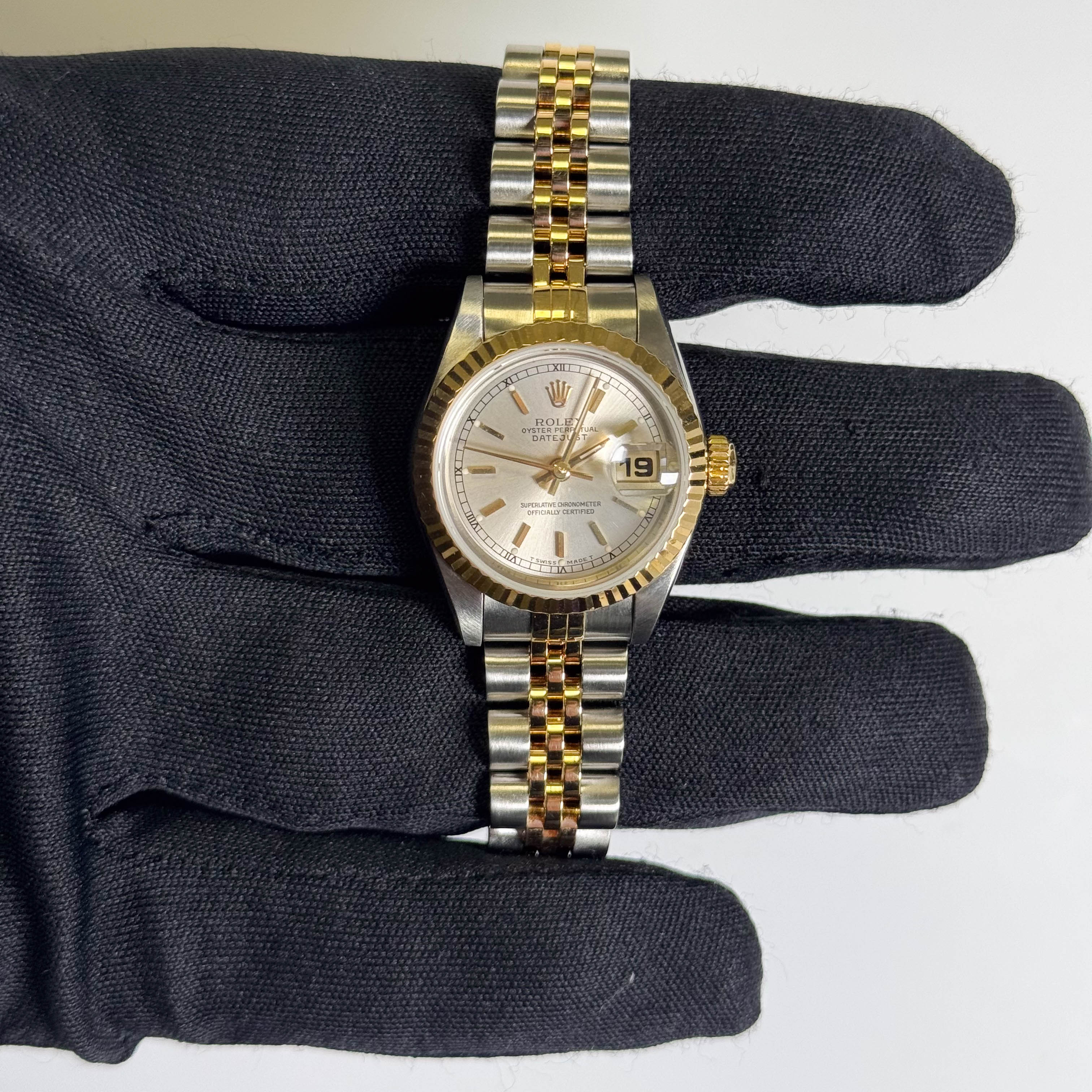 Rolex Datejust 26mm Silver Dial Watch Ref# 69173