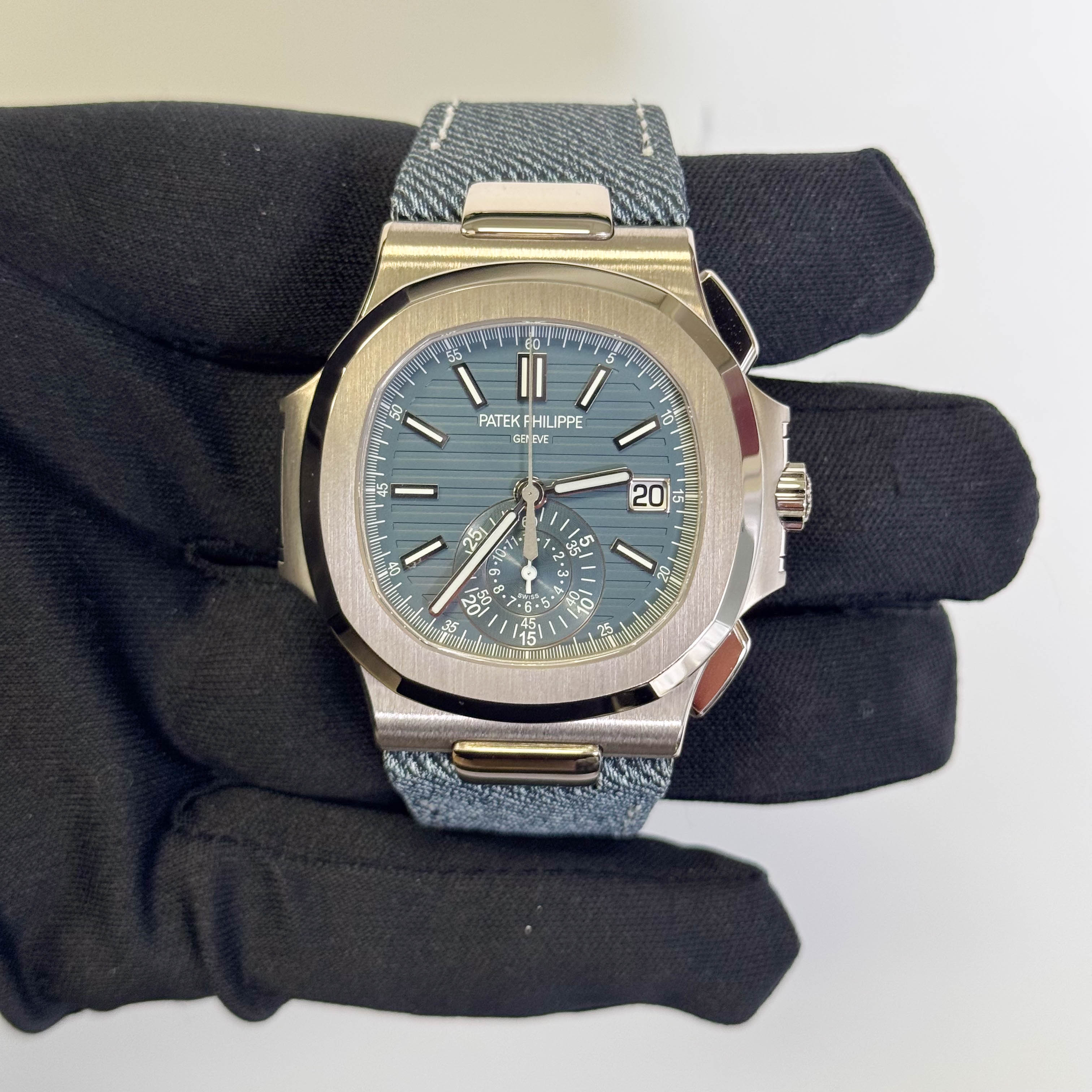 Patek Philippe Nautilus 40.5mm Blue Dial Watch Ref# 5980/60G-001 - Happy Jewelers Fine Jewelry Lifetime Warranty