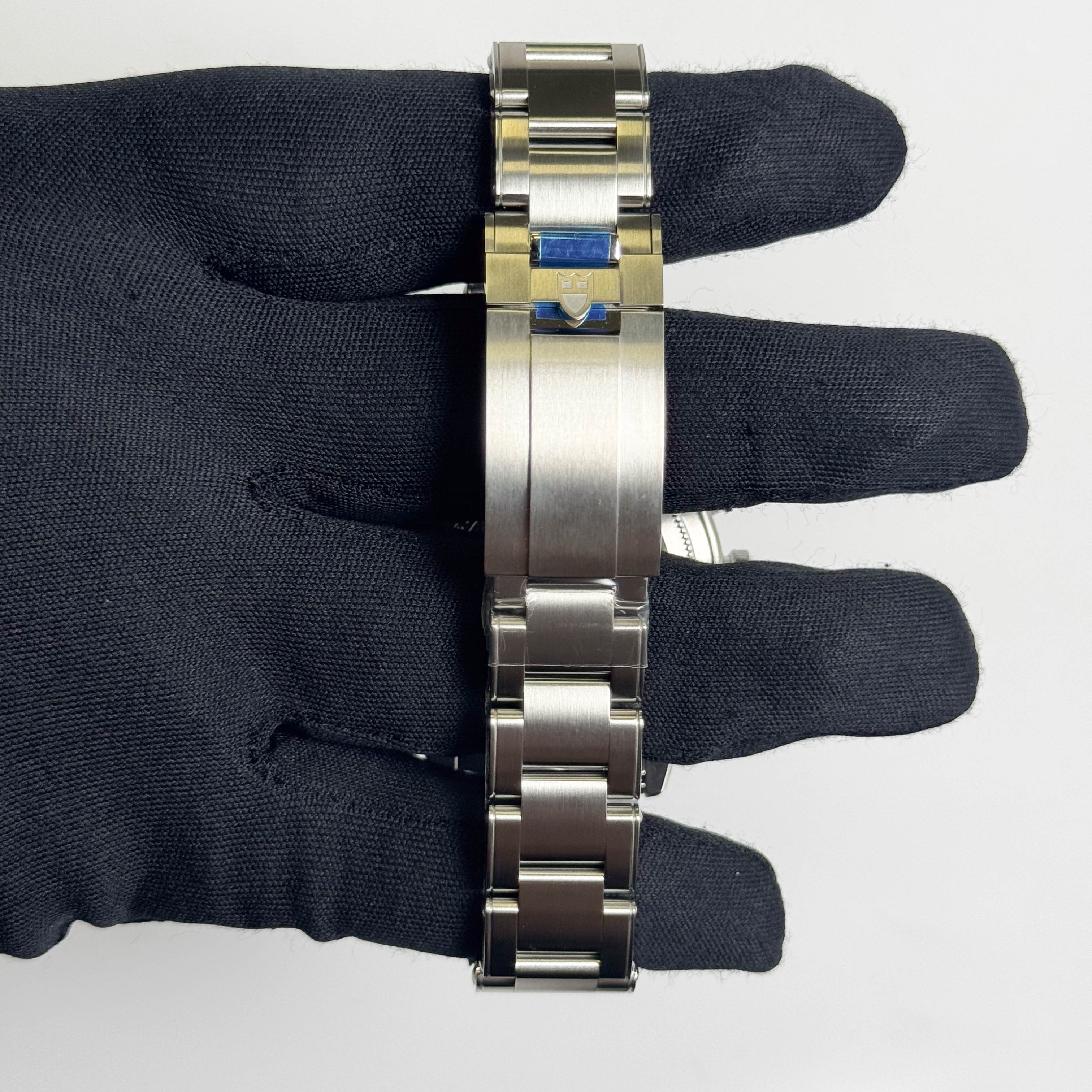 Tudor Black Bay Chrono 41mm White Dial Watch Ref# 79360N - Happy Jewelers Fine Jewelry Lifetime Warranty