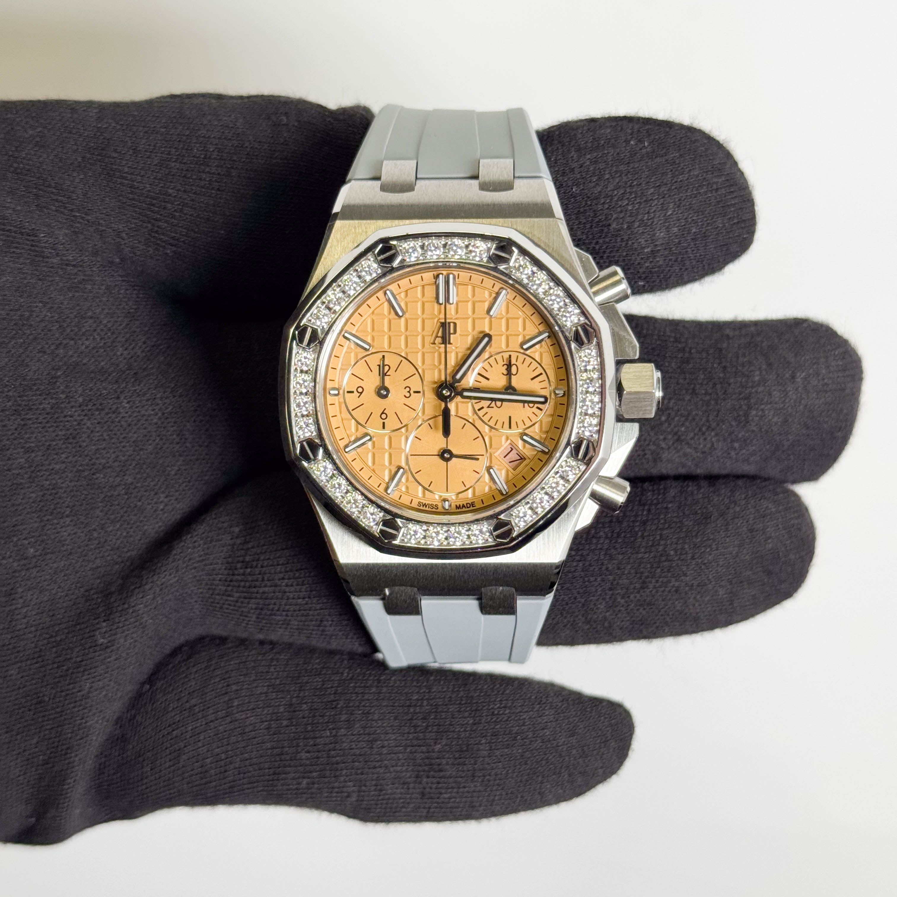 Audemars Piguet Royal Oak Offshore 37mm Salmon Dial Watch Ref# 26231ST.ZZ.A178CA.01