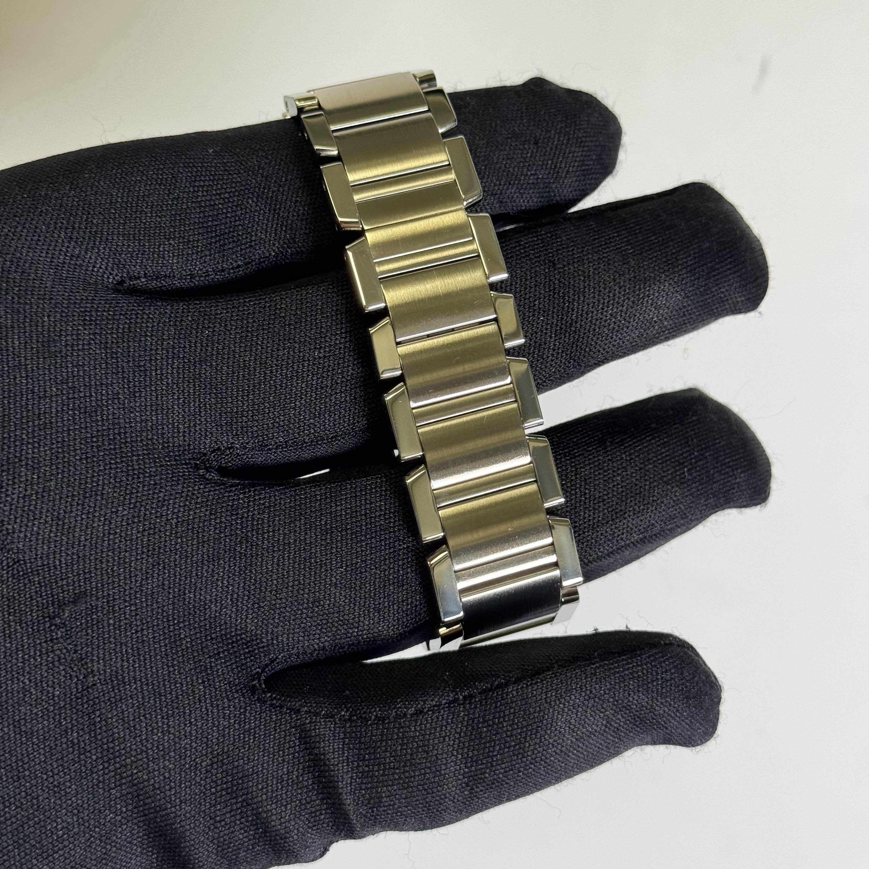 Cartier Tank Francaise 28x32mm Ivory Dial Watch Reference #W51002Q3