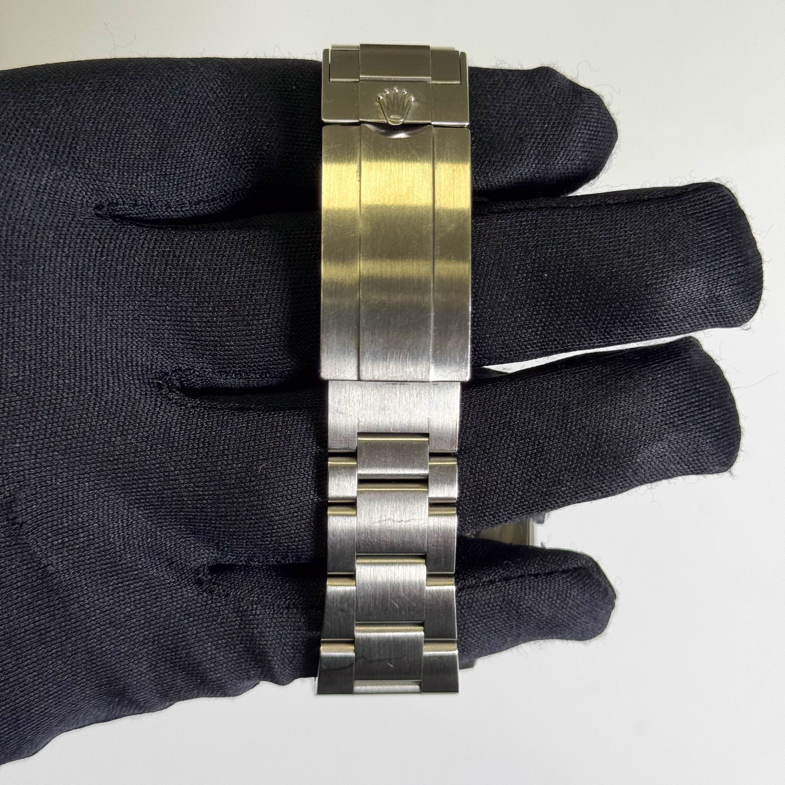 Rolex Sea-Dweller 43mm Black Dial Watch Ref# 126600