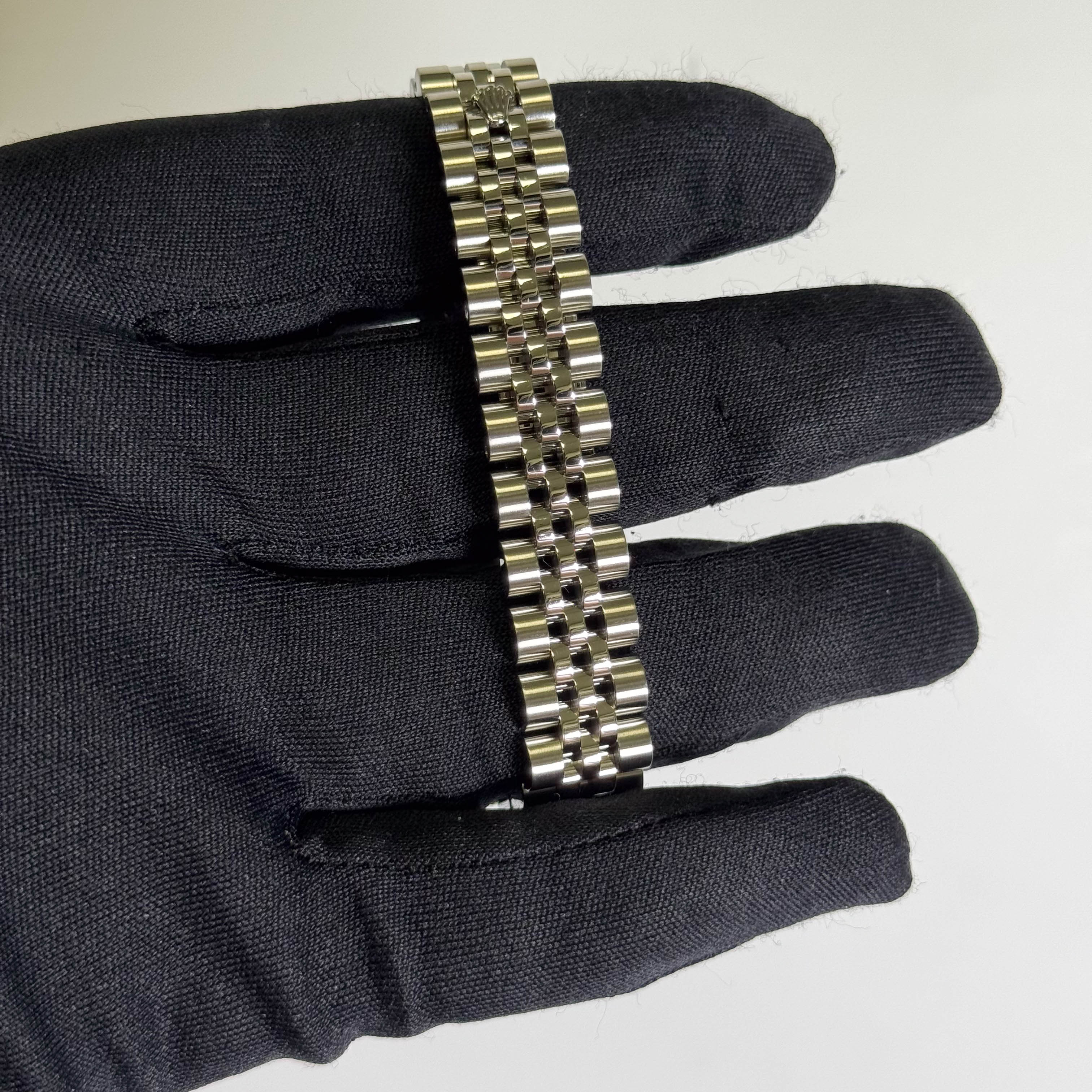 Rolex Datejust 26mm MOP Dial Watch Ref# 179174