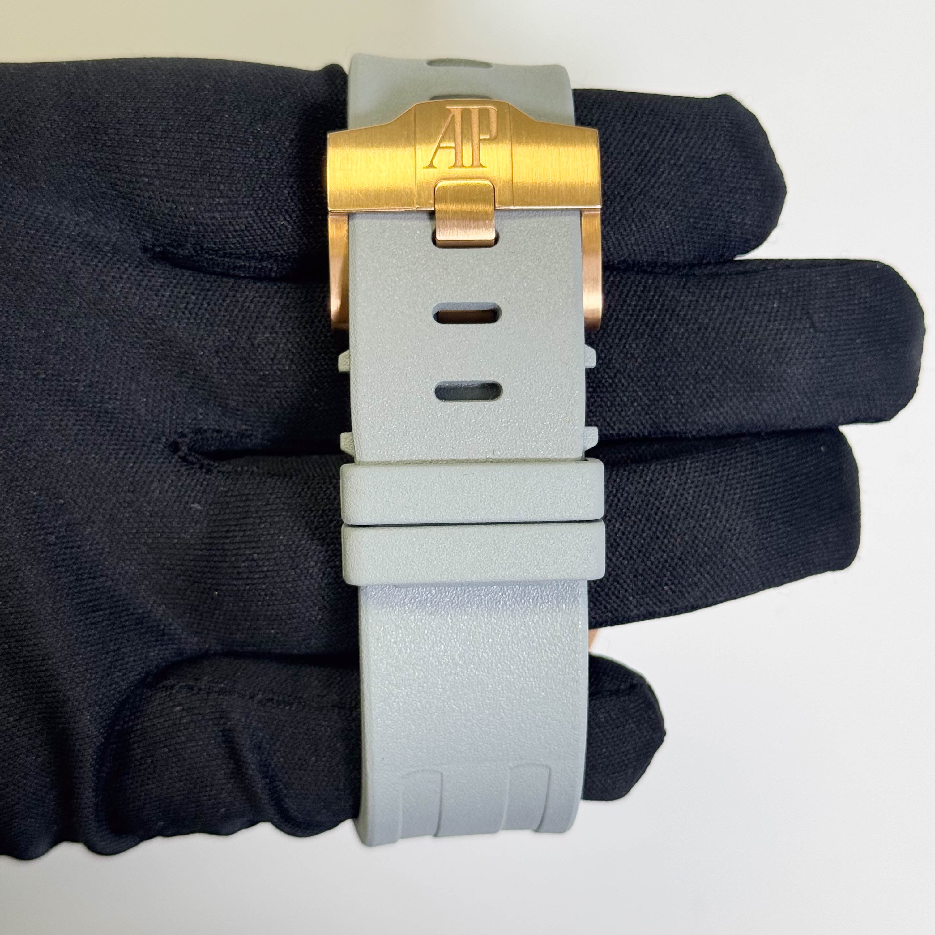 Audemars Piguet Royal Oak 42mm Gray Dial Watch Ref# 15711OI.OO.A006CA.01