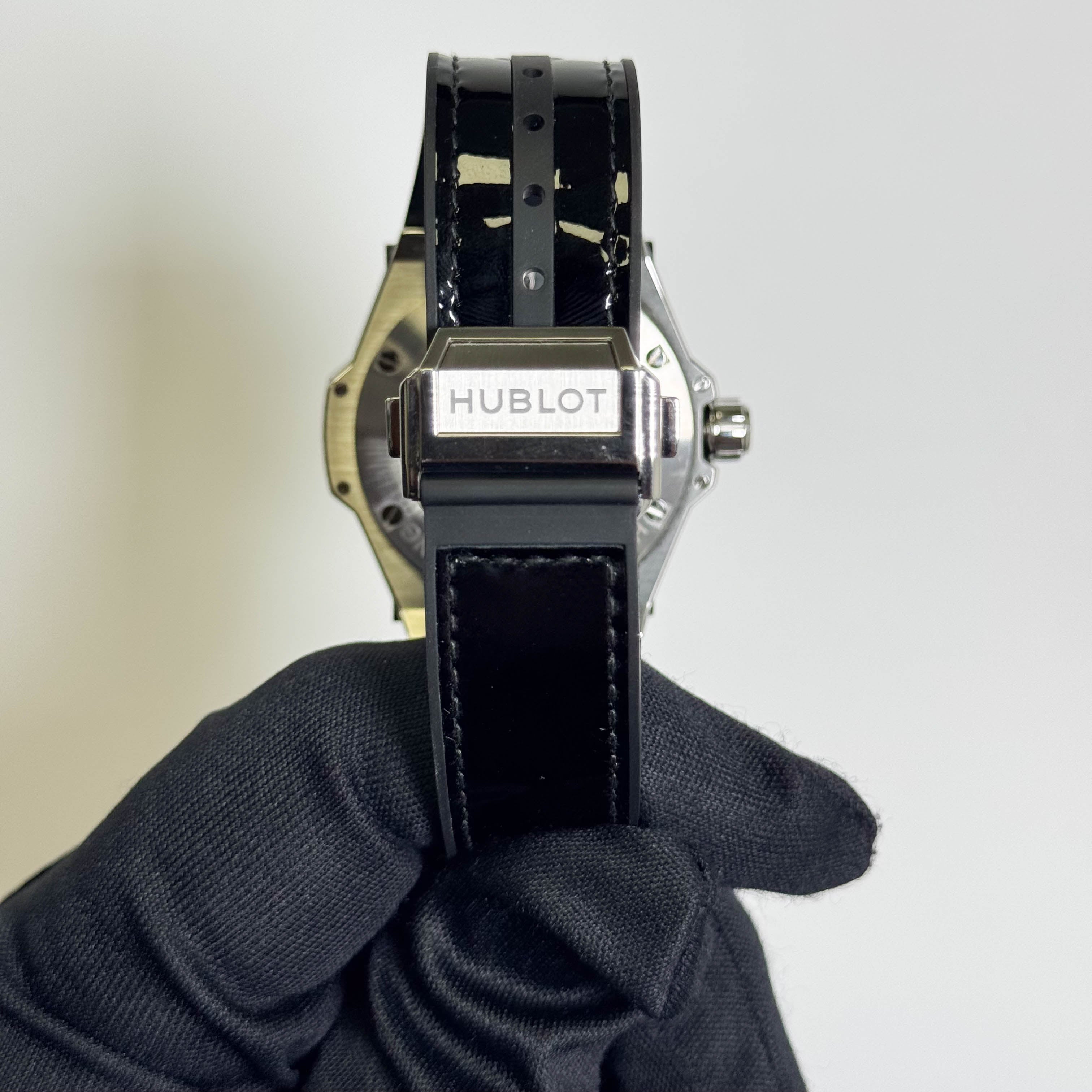 Hublot Big Bang Sang Bleu 39mm Black Dial Watch Ref# 465.SS.1117.VR.1704.MXM18 - Happy Jewelers Fine Jewelry Lifetime Warranty