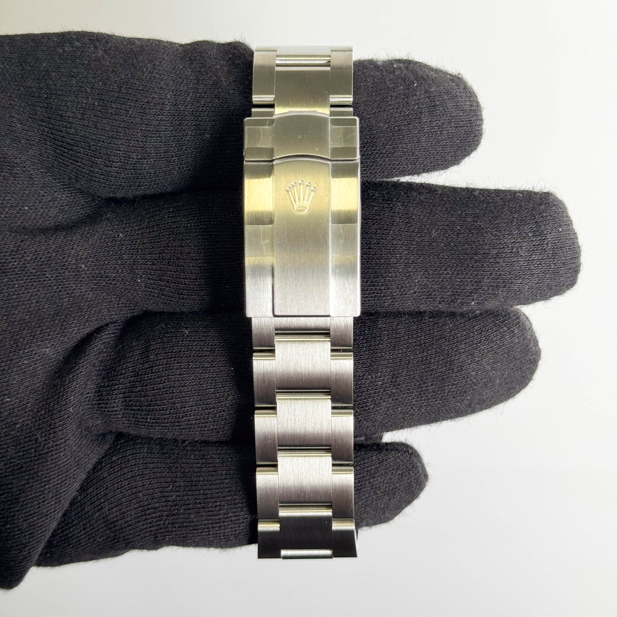 Rolex Oyster Perpetual 41mm Green Dial Watch Ref# 134300