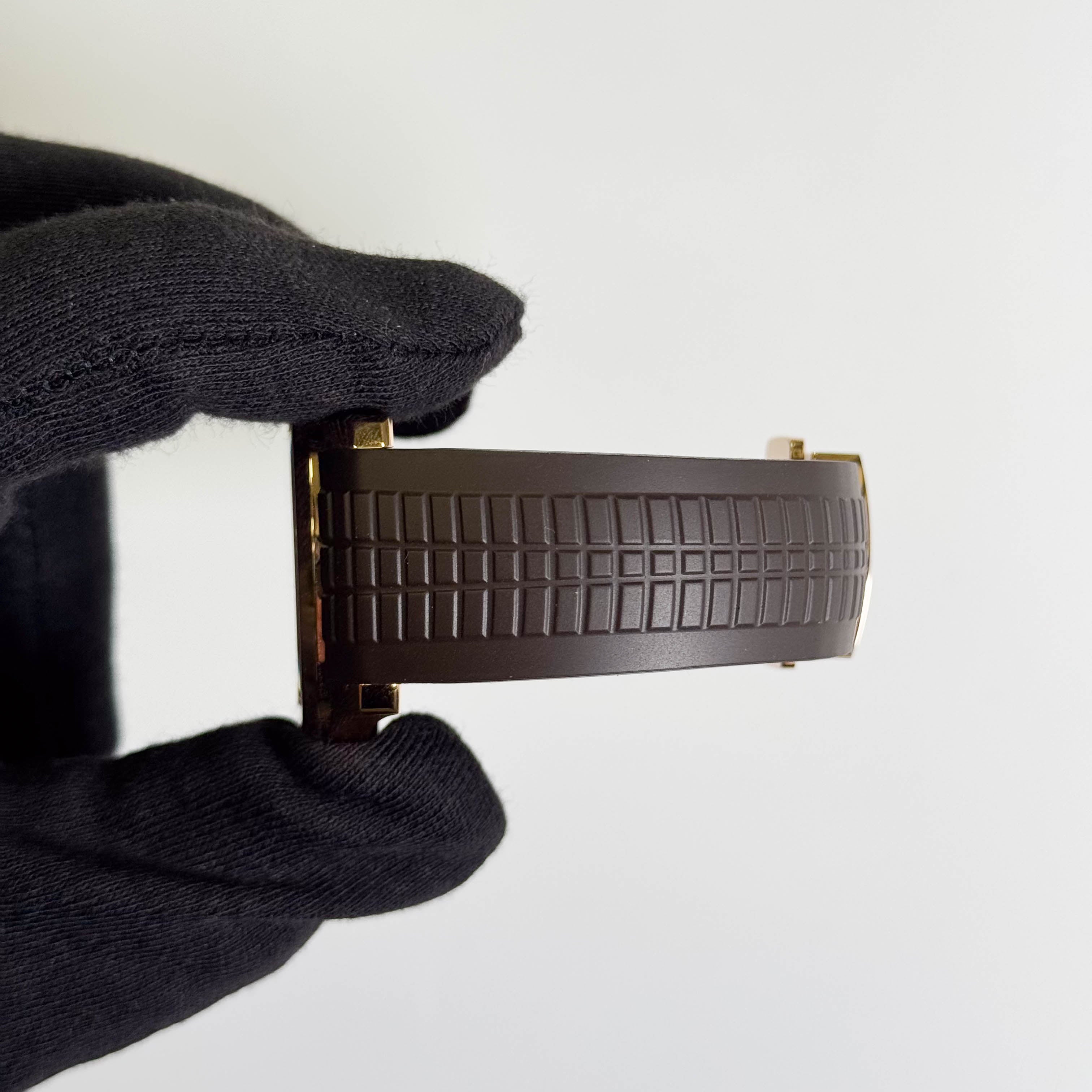 Patek Philippe Aquanaut 40mm Brown Dial Ref# 5167R-001