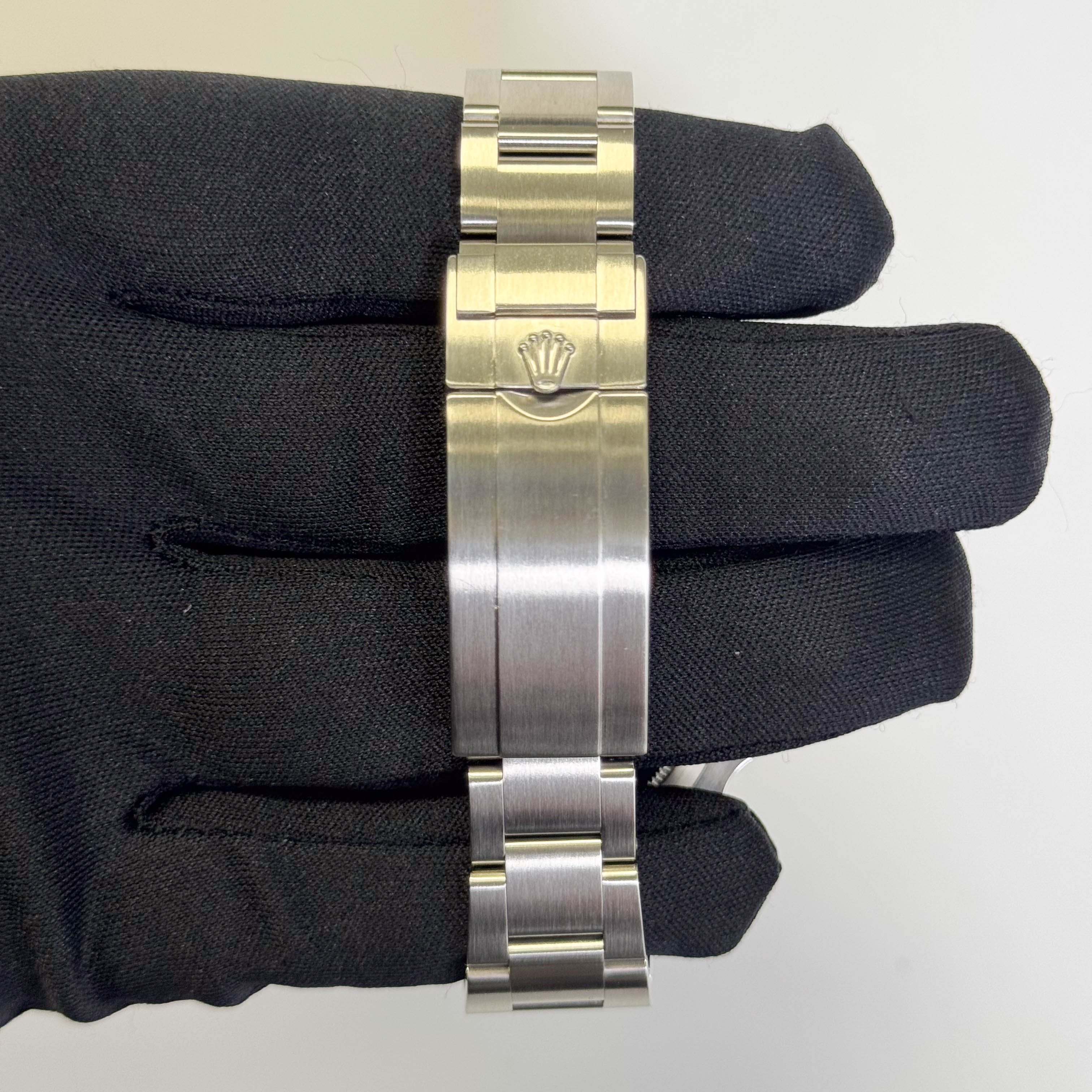 Rolex Submariner 40mm Black Dot Dial Watch Ref# 116610LN