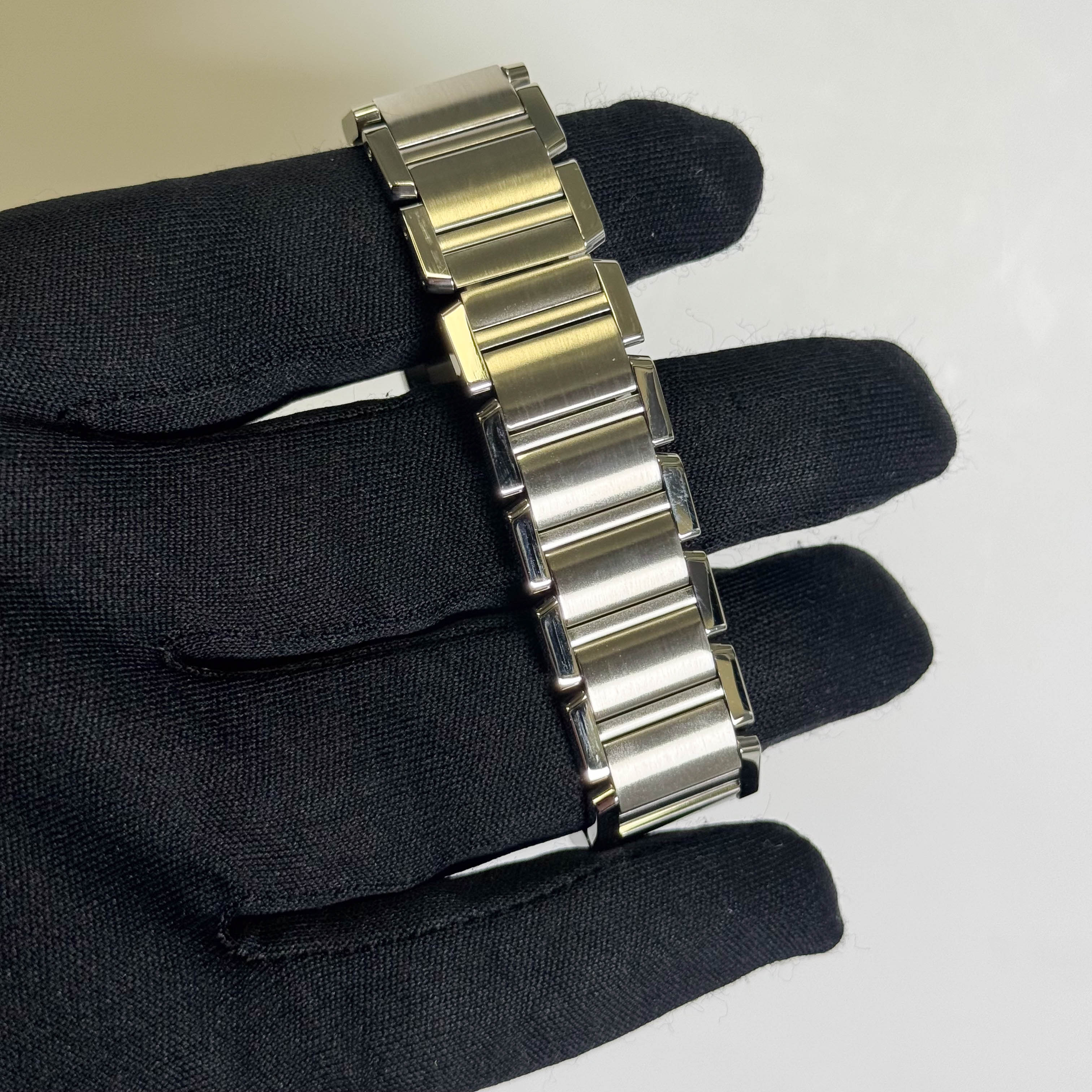 Cartier Tank 25mm White Dial Watch Ref# W51011Q3