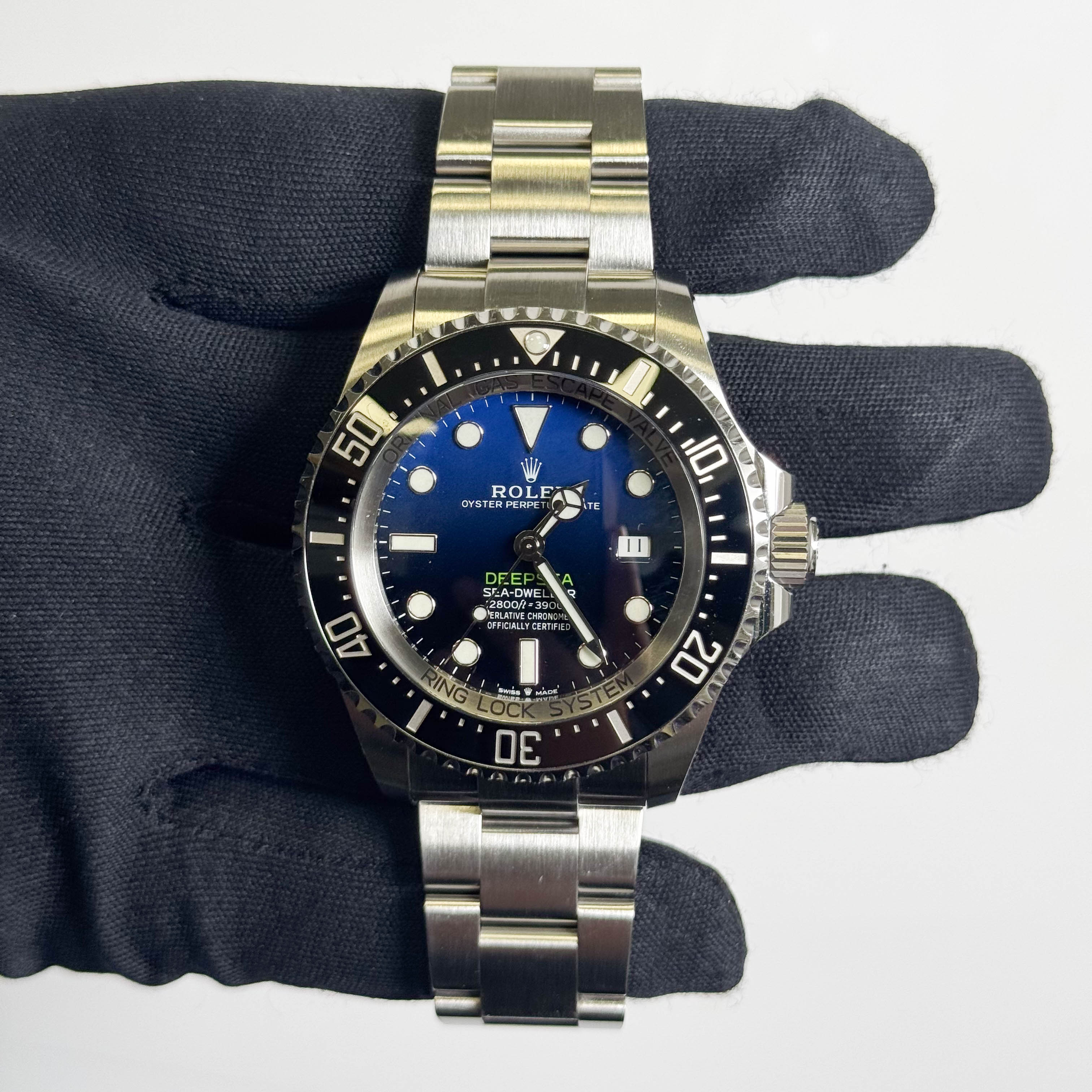 Rolex Sea-Dweller 44mm Blue/Black Dial Watch Ref# 126660 - Happy Jewelers Fine Jewelry Lifetime Warranty