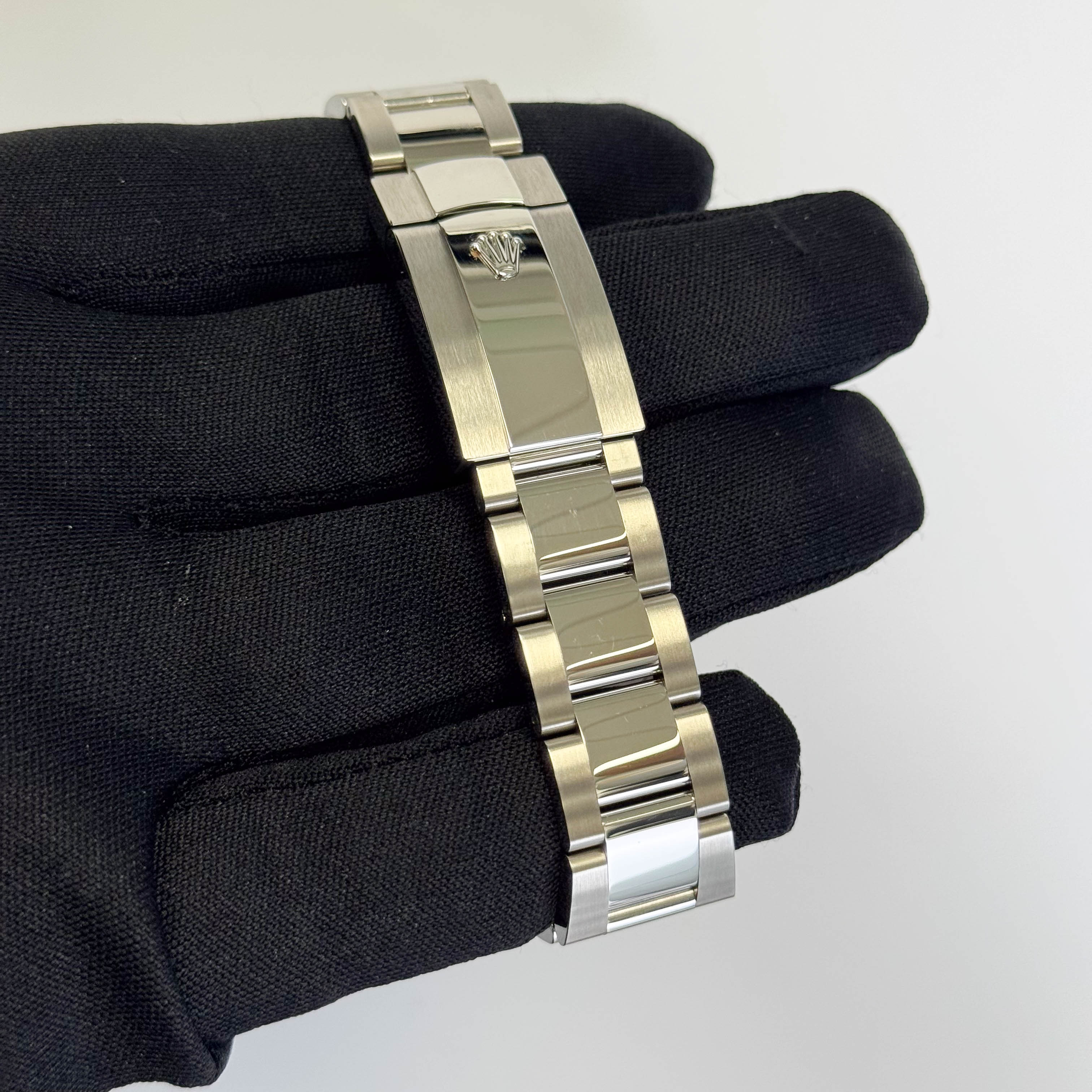 Rolex Datejust 41mm Grey Dial Watch Ref# 126300 - Happy Jewelers Fine Jewelry Lifetime Warranty