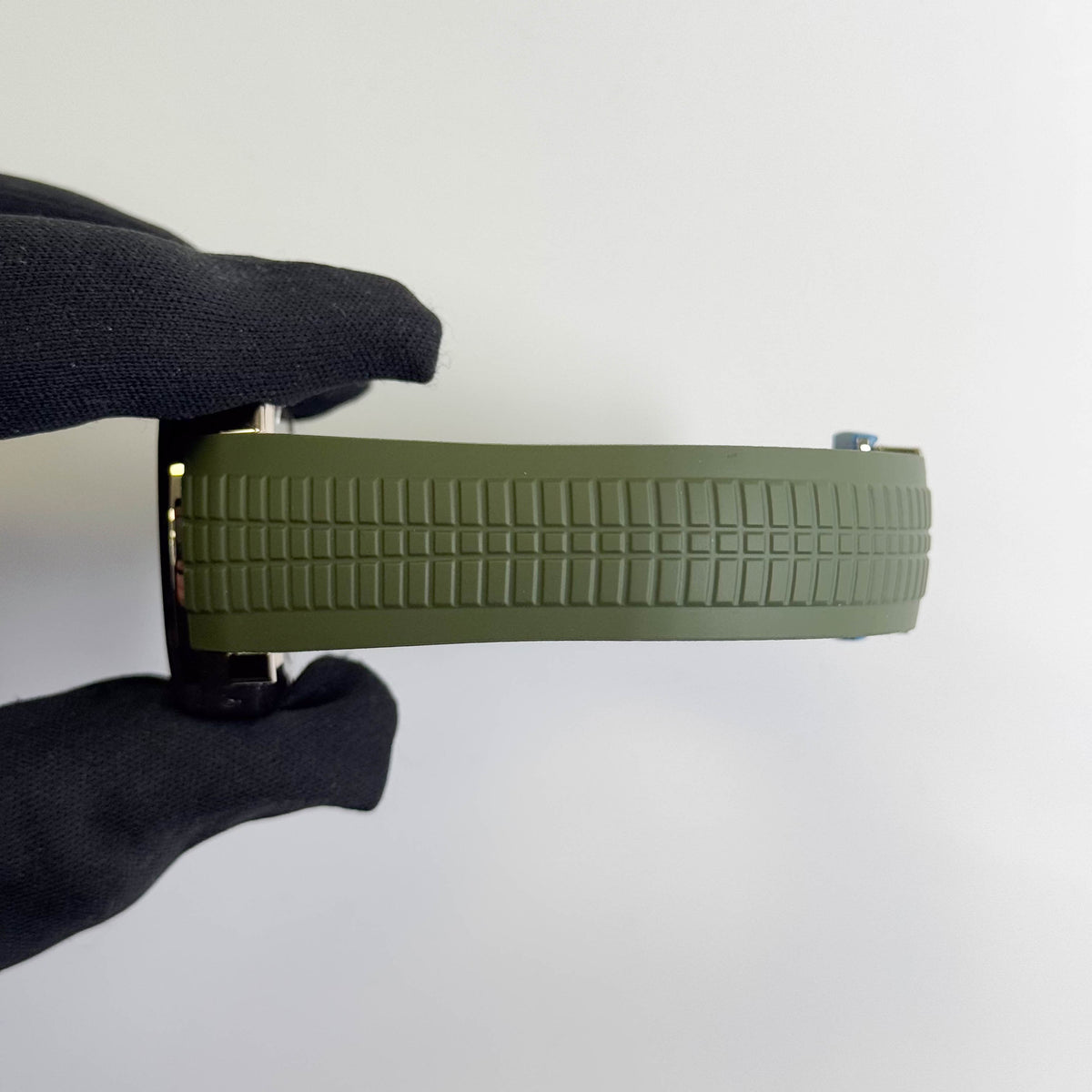 Patek Philippe Aquanaut 42mm Green Dial Watch Ref# 5968G-010