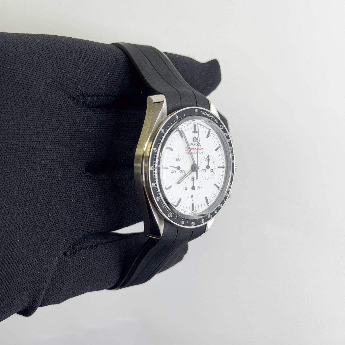 Omega Speedmaster Professional Moonwatch 42mm White Chronograph Dial Watch Reference# 310.32.42.50.04.001