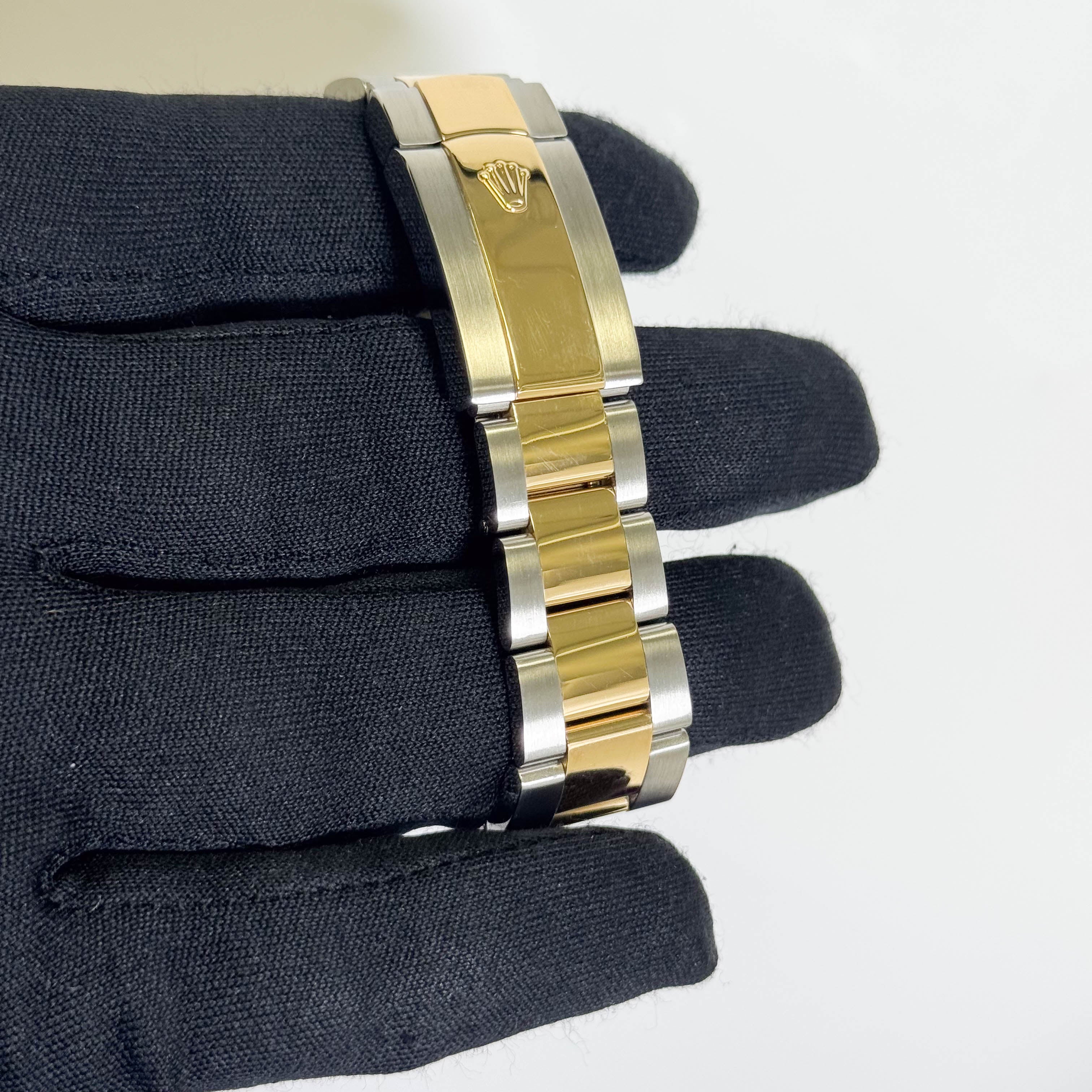 Rolex Datejust 36mm Champagne Dial Watch Ref# 116203 - Happy Jewelers Fine Jewelry Lifetime Warranty