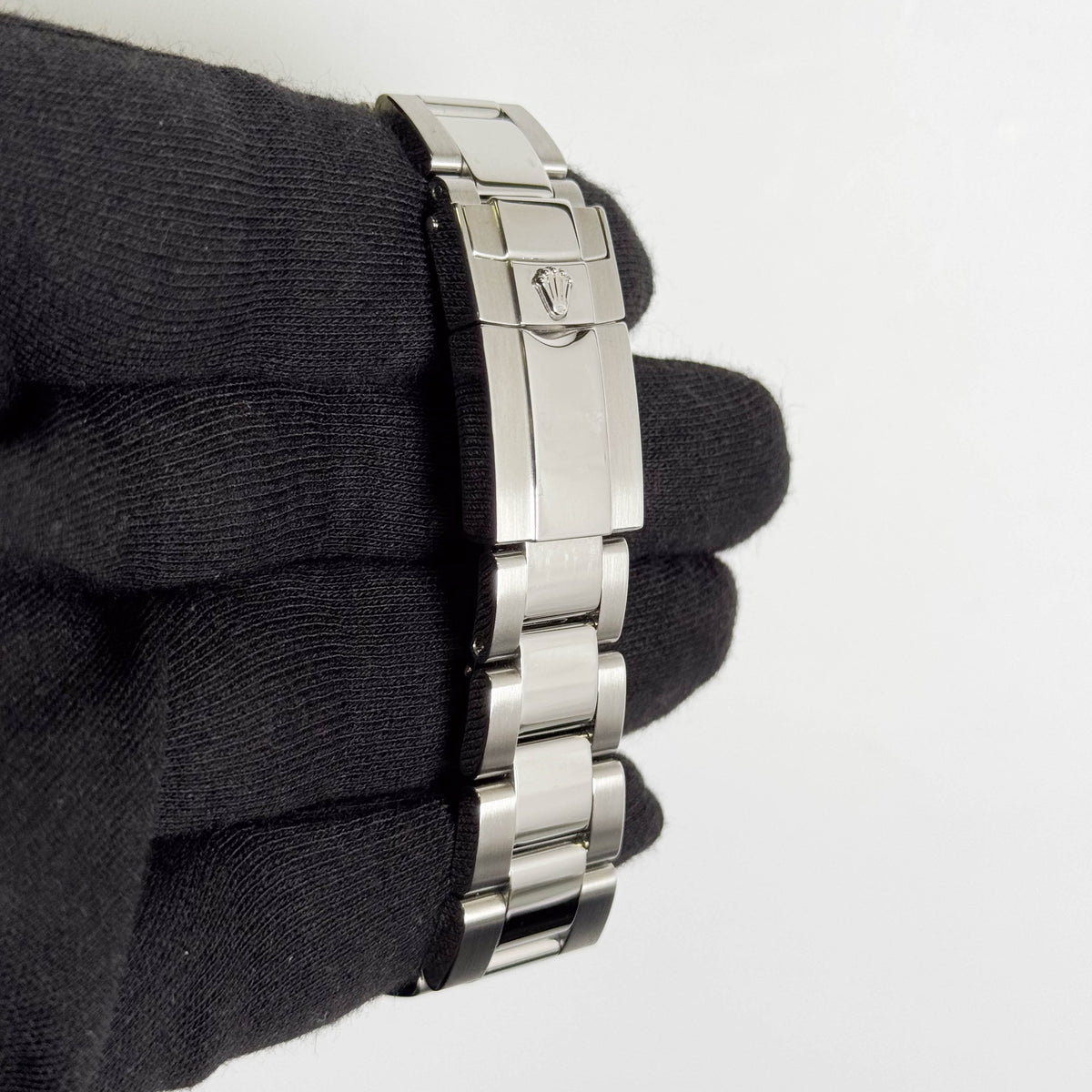 Rolex Daytona 40mm Black Dial Watch Ref# 116520