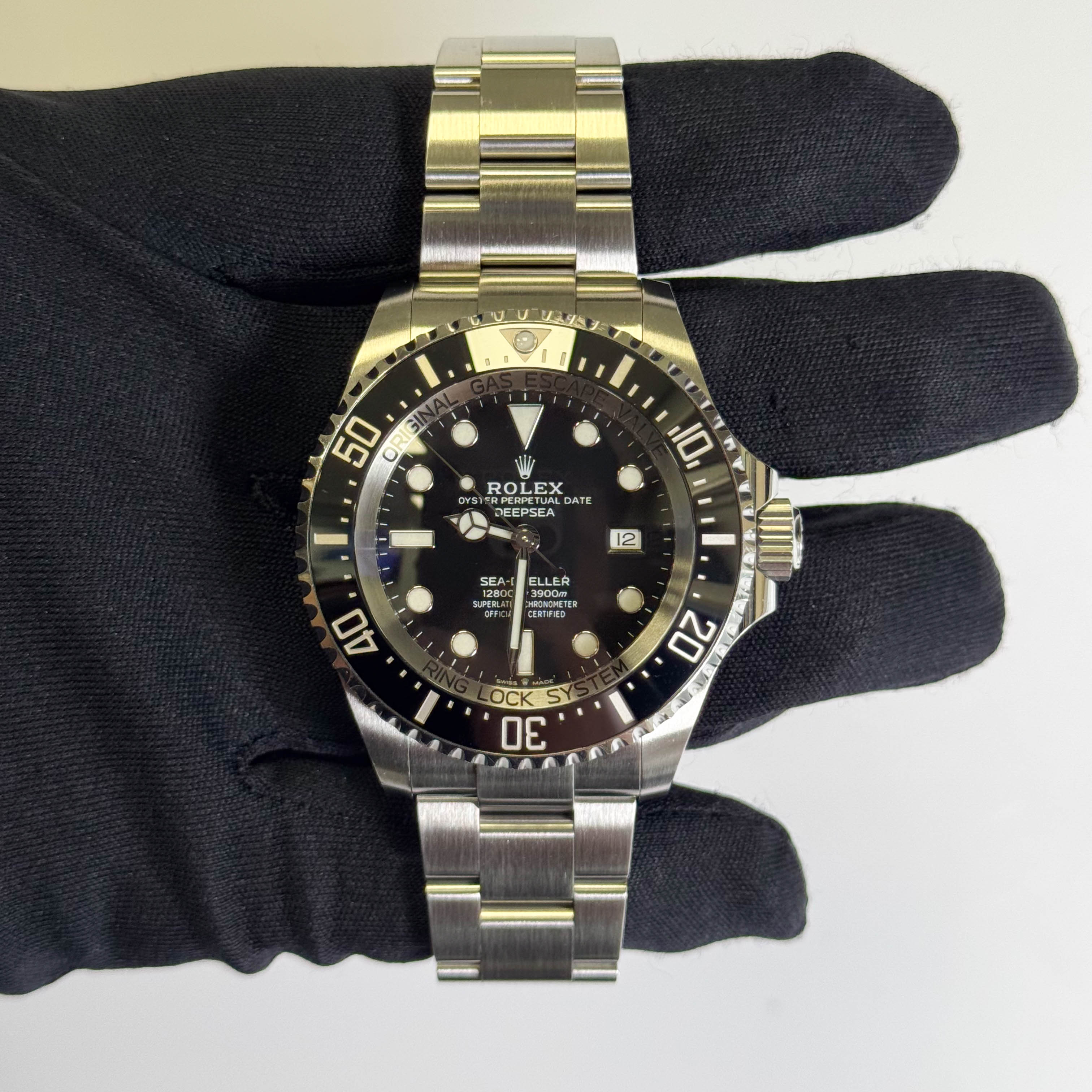 Rolex Sea-Dweller 44mm Black Dial Watch Ref# 126660 - Happy Jewelers Fine Jewelry Lifetime Warranty